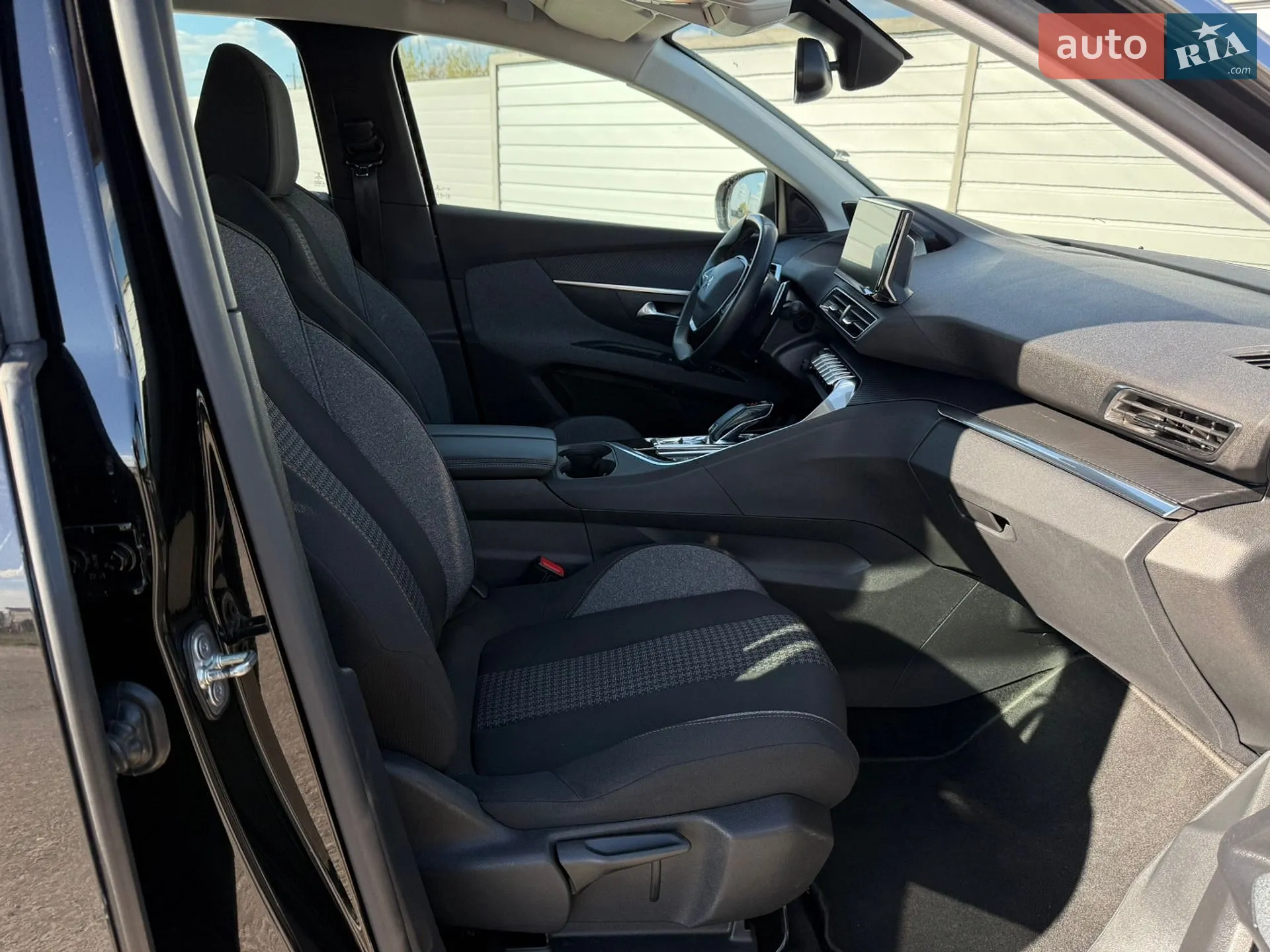 2021 Peugeot 5008 - мініатюра 24
