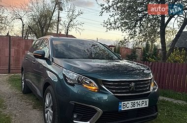 Внедорожник / Кроссовер Peugeot 5008 2018 в Стрые