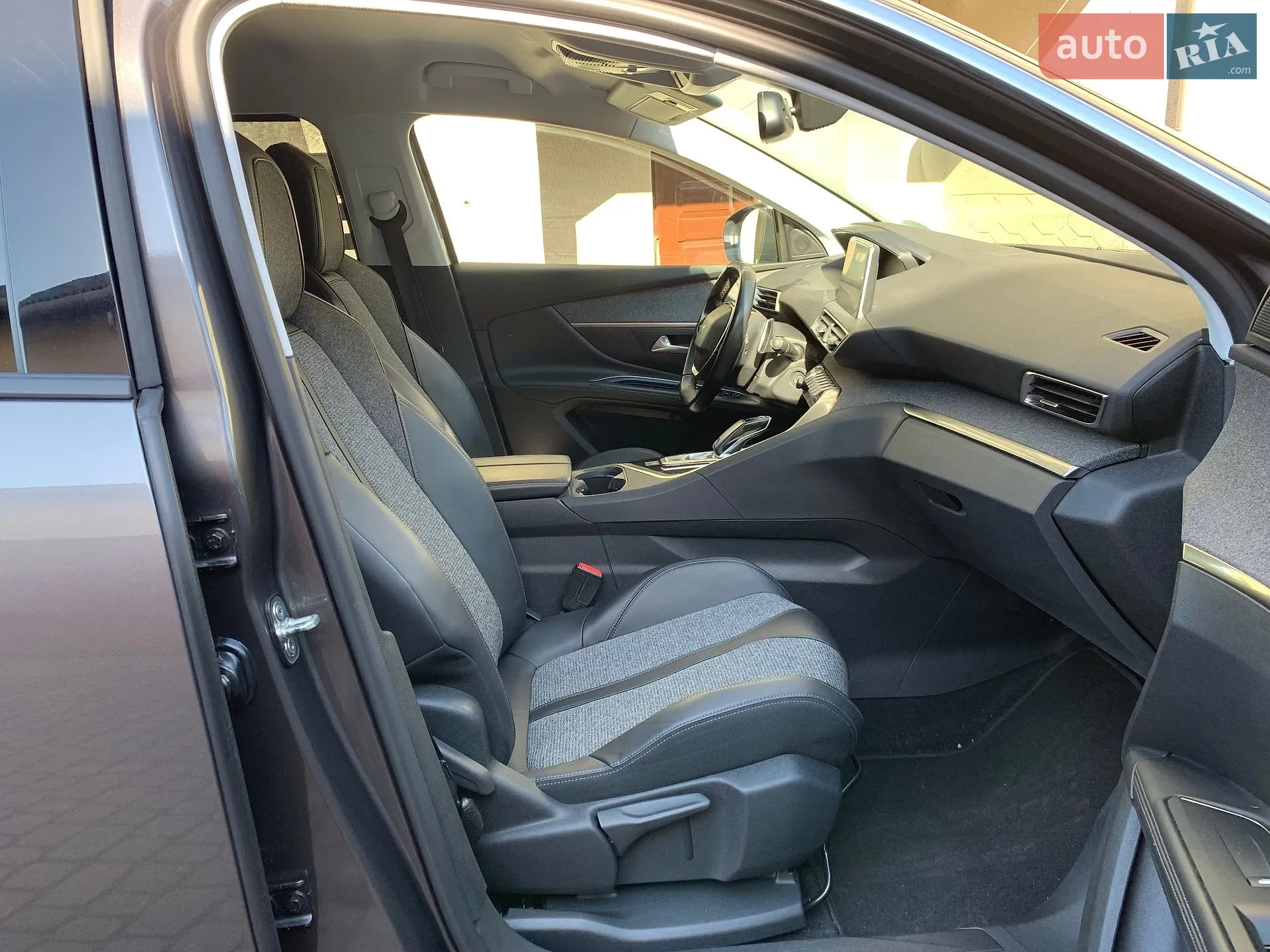 2019 Peugeot 5008 - мініатюра 29