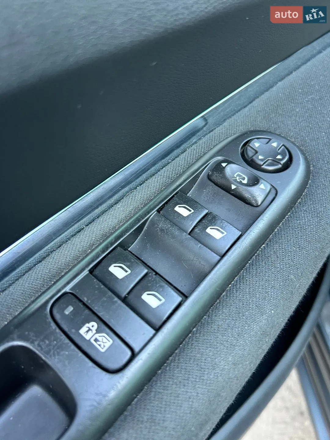 2013 Peugeot 5008 - мініатюра 22