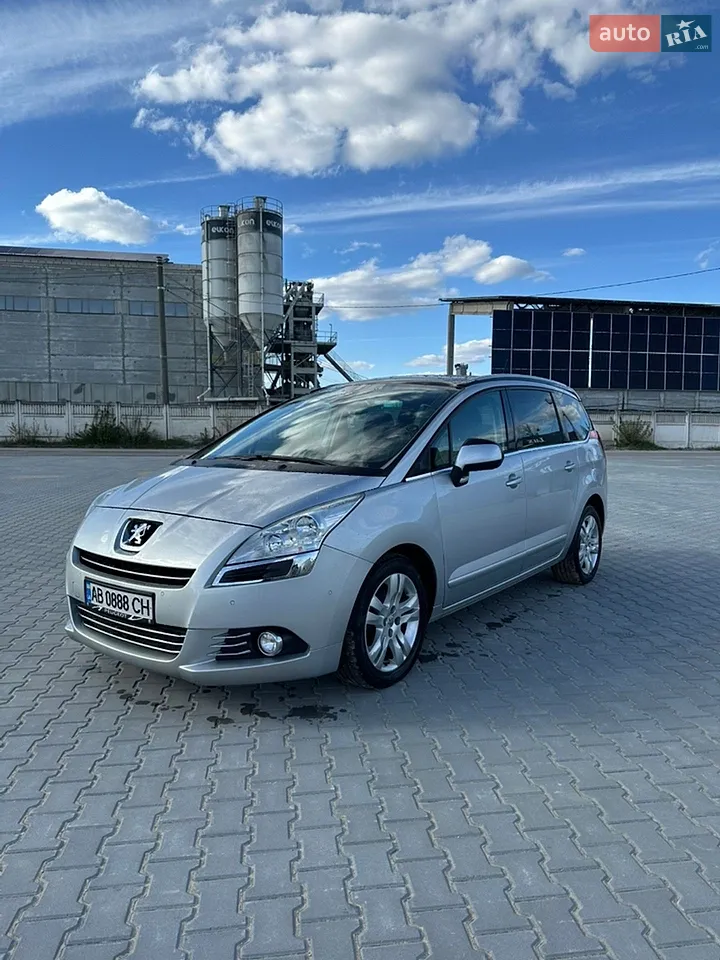 2011 Peugeot 5008 - мініатюра 28
