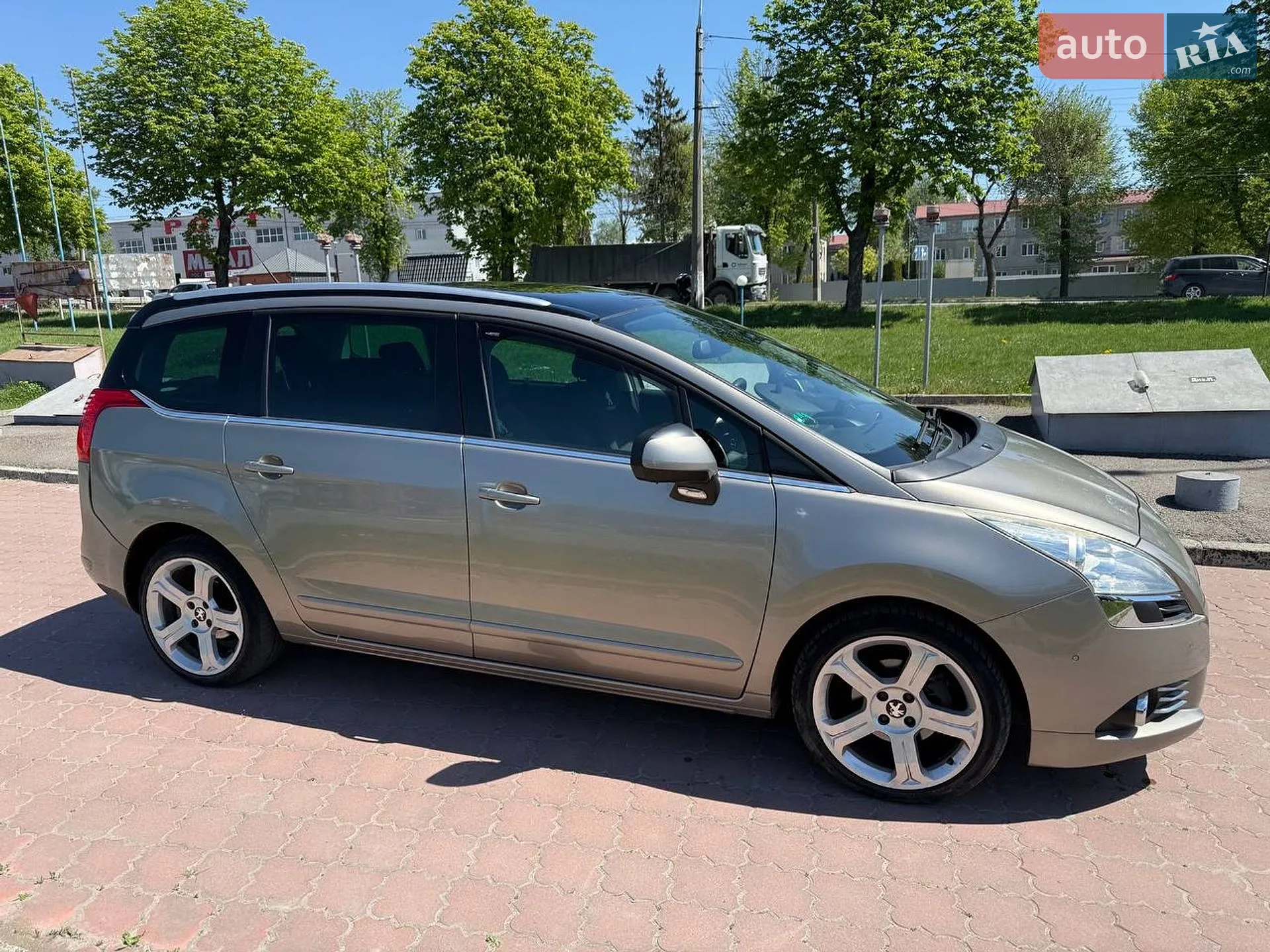 2011 Peugeot 5008 - мініатюра 5