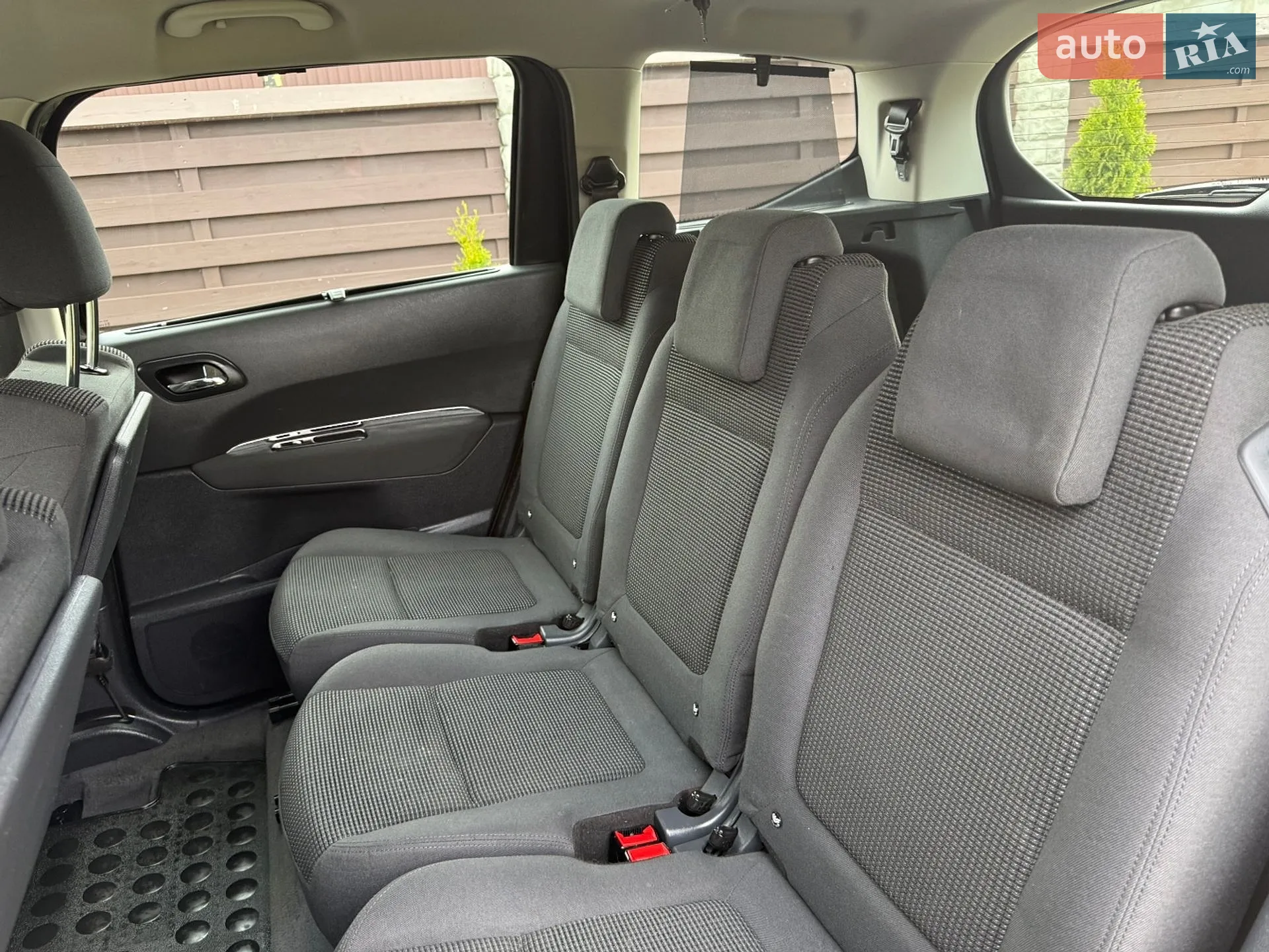 2015 Peugeot 5008 - мініатюра 27