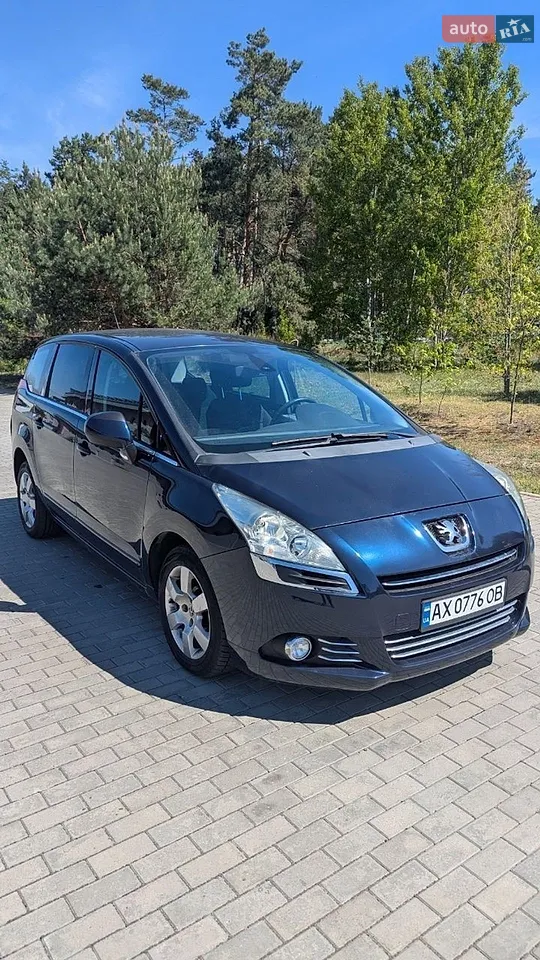 2011 Peugeot 5008 - мініатюра 26