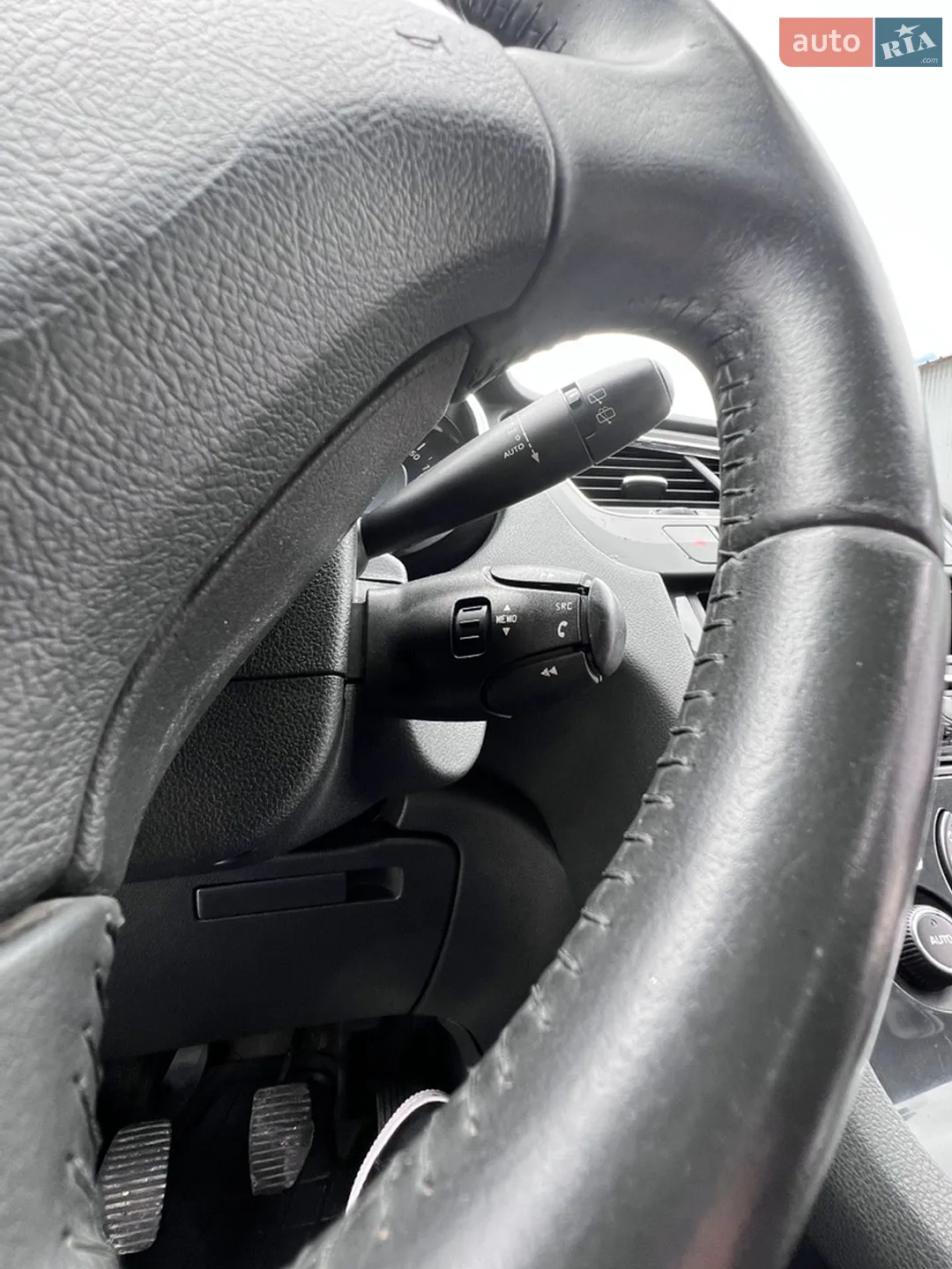 2010 Peugeot 5008 - мініатюра 26