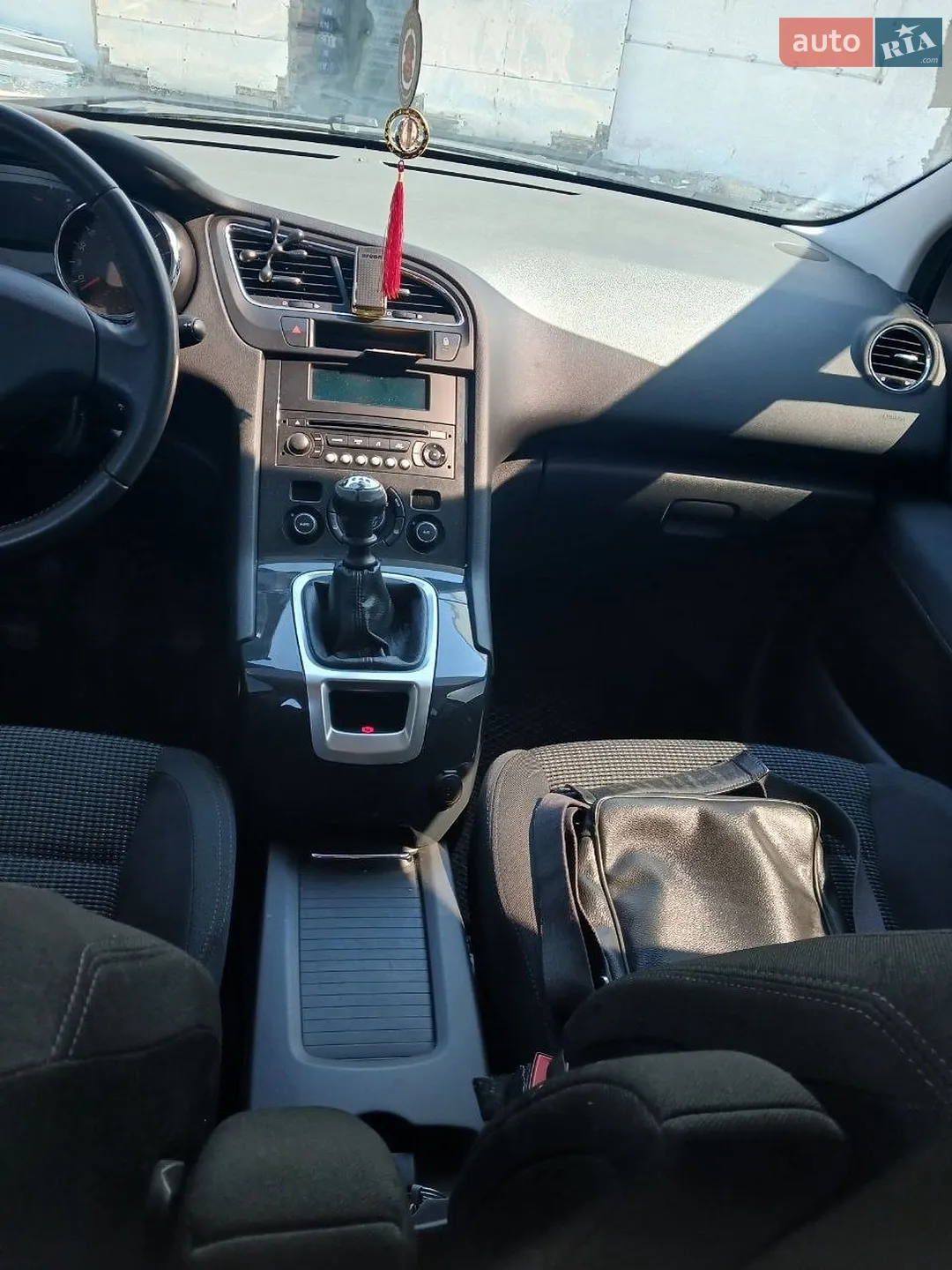 2011 Peugeot 5008 - мініатюра 29