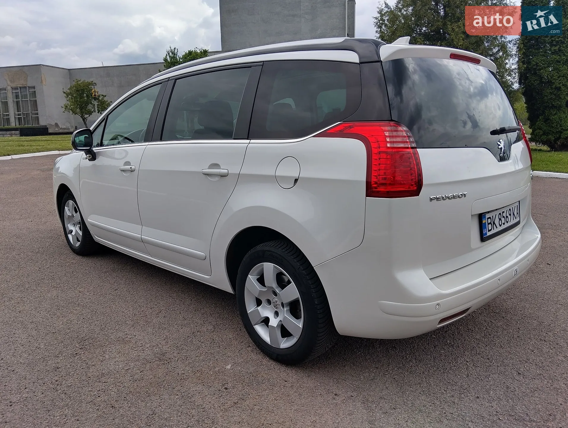 2013 Peugeot 5008 - мініатюра 10
