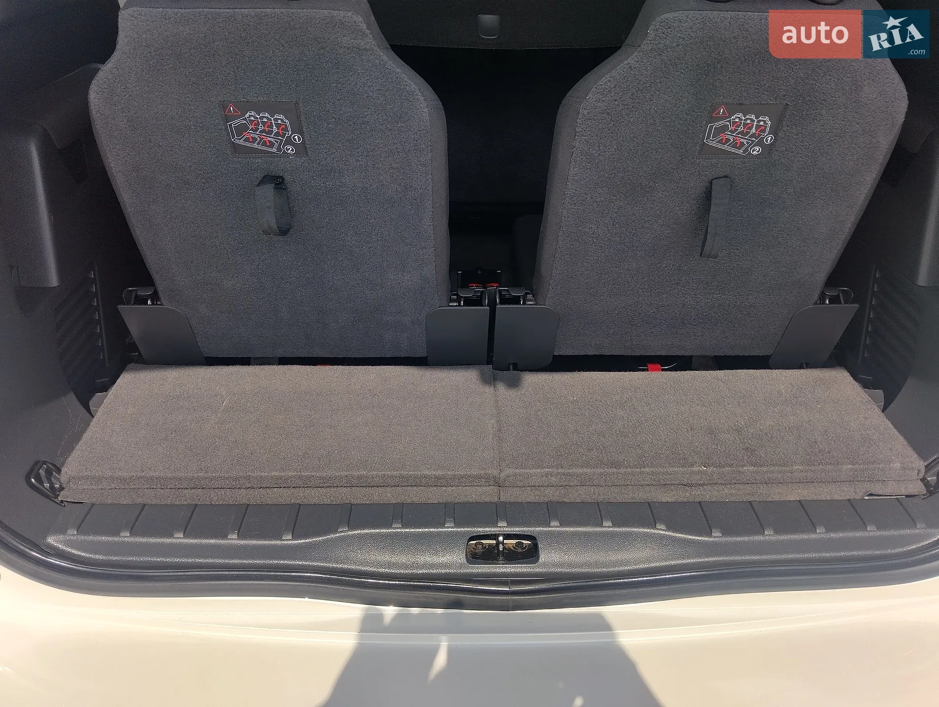 2013 Peugeot 5008 - мініатюра 40