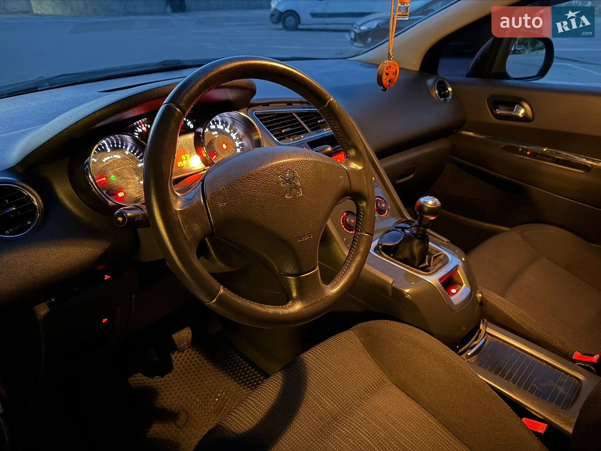 2010 Peugeot 5008 - мініатюра 45