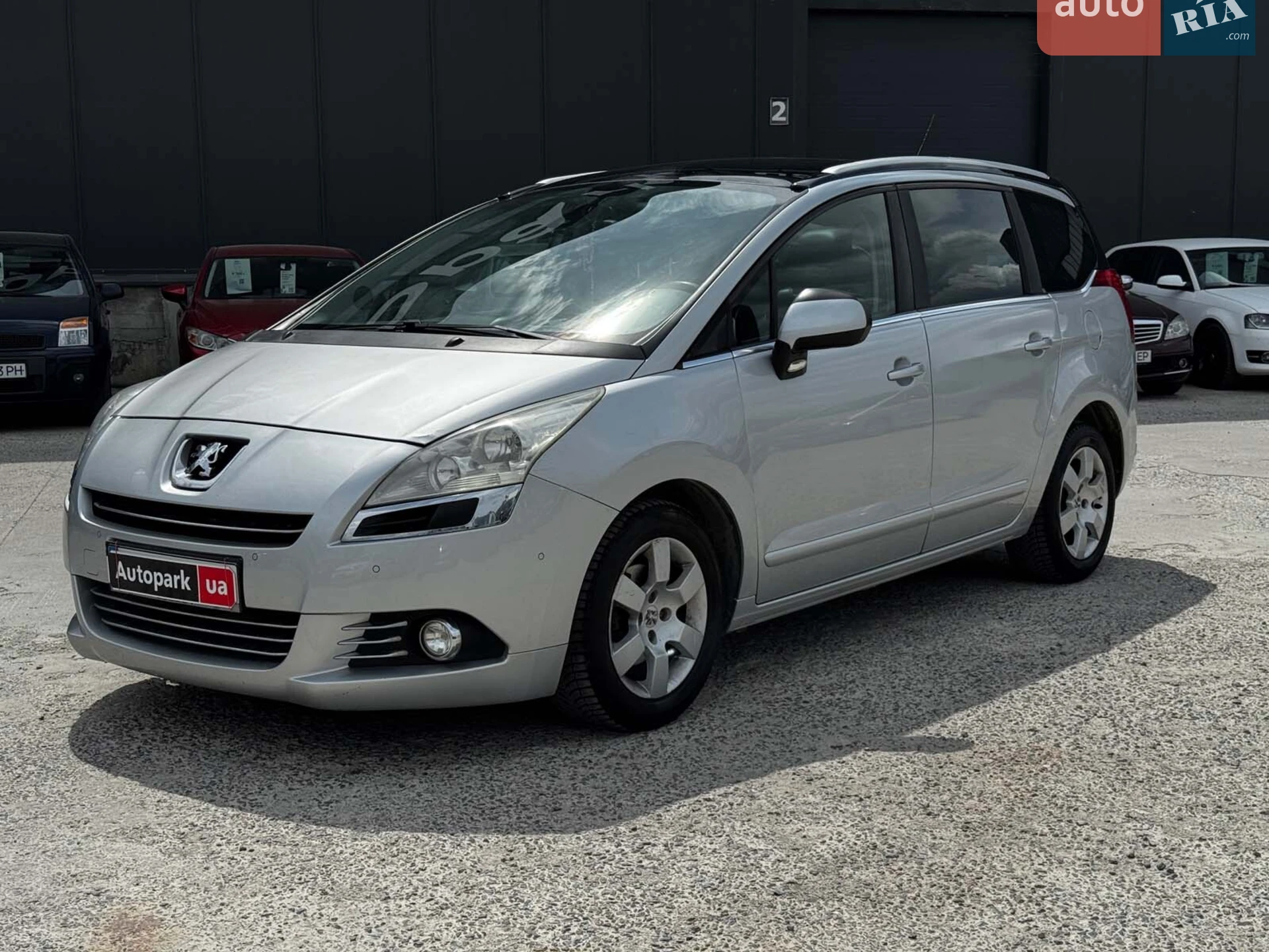 2012 Peugeot 5008 - мініатюра 2