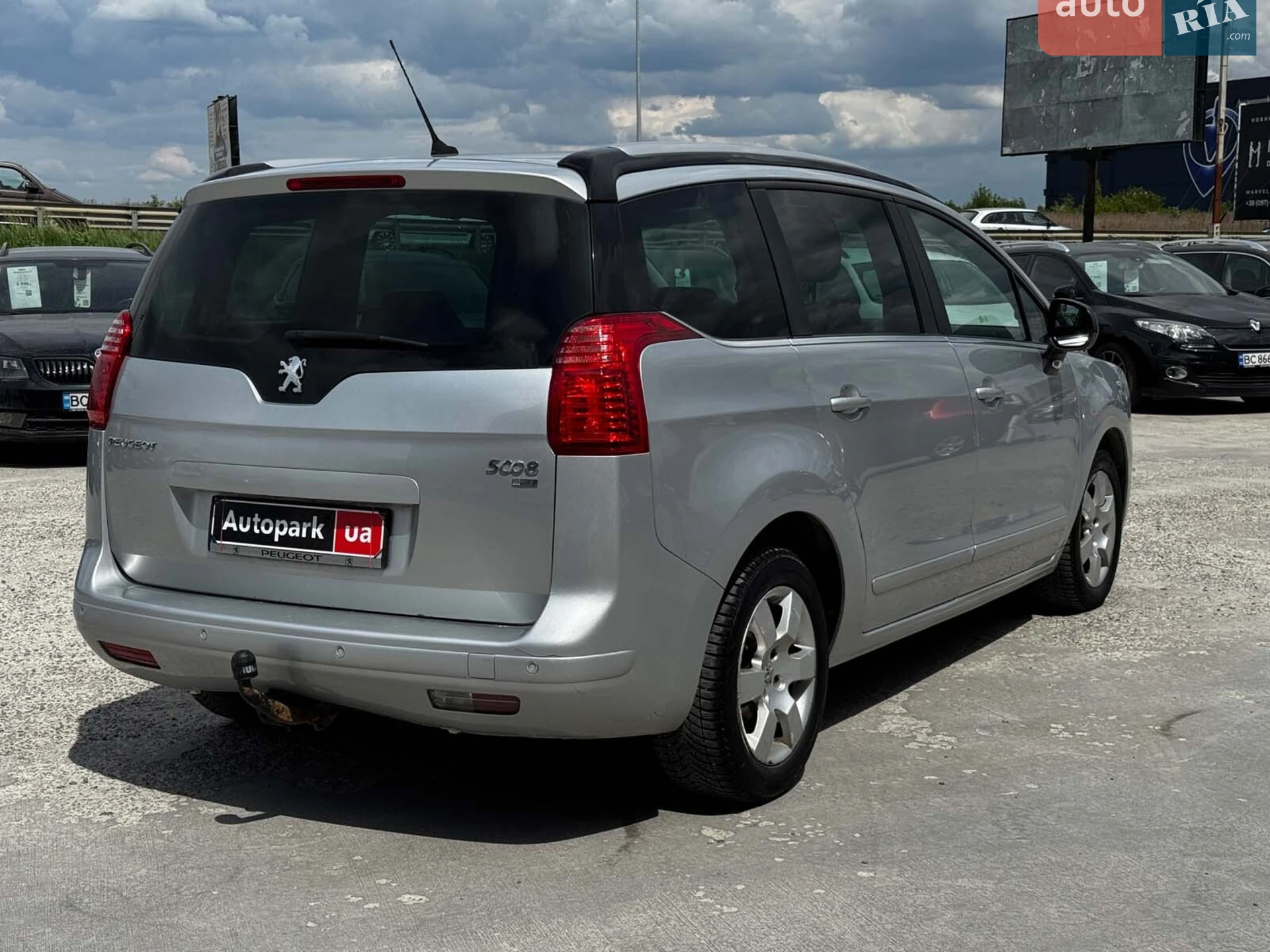 2012 Peugeot 5008 - мініатюра 8