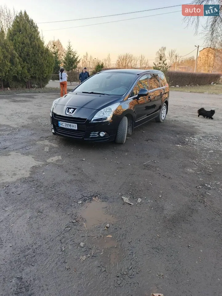 2011 Peugeot 5008 - мініатюра 12