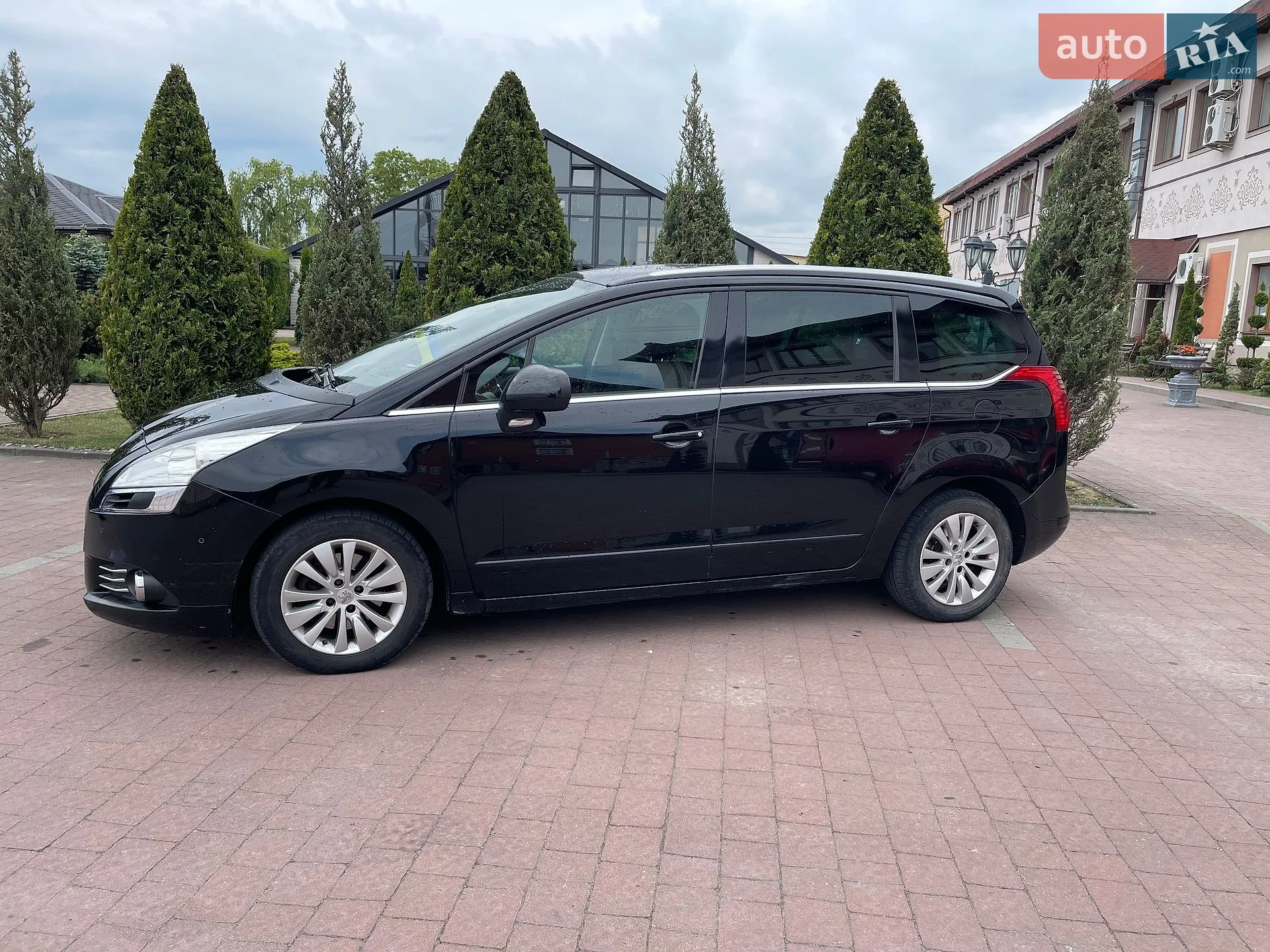2010 Peugeot 5008 - мініатюра 8