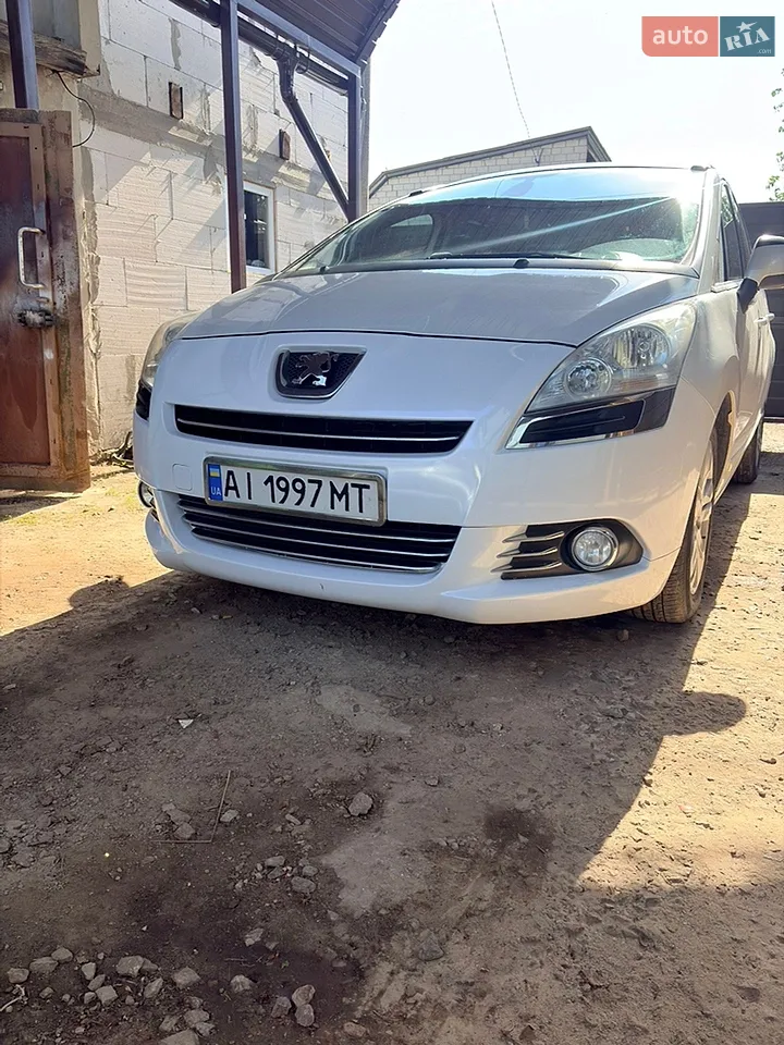 2011 Peugeot 5008 - мініатюра 19