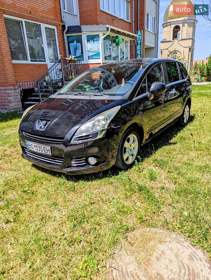 2011 Peugeot 5008 - мініатюра 10
