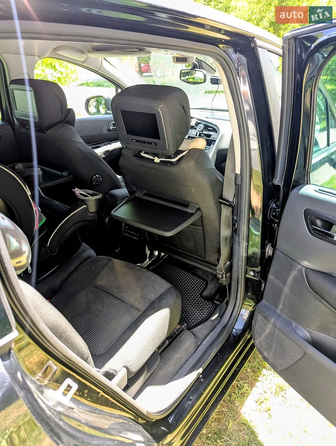 2010 Peugeot 5008 - мініатюра 12