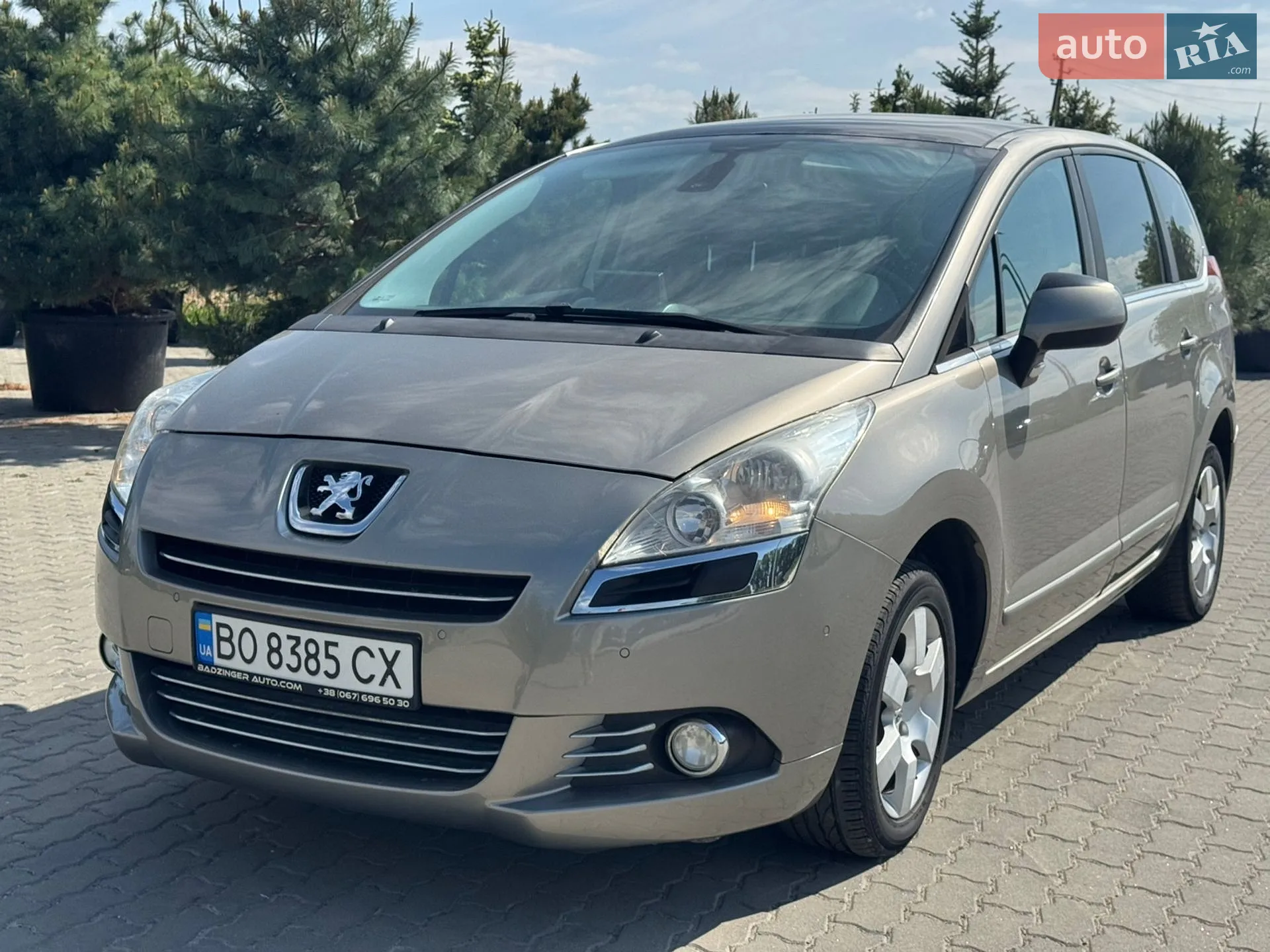 2010 Peugeot 5008 - мініатюра 2