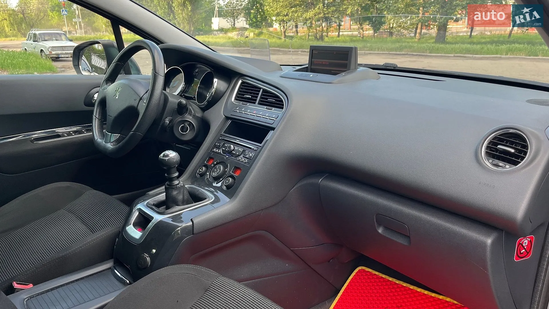 2011 Peugeot 5008 - мініатюра 9