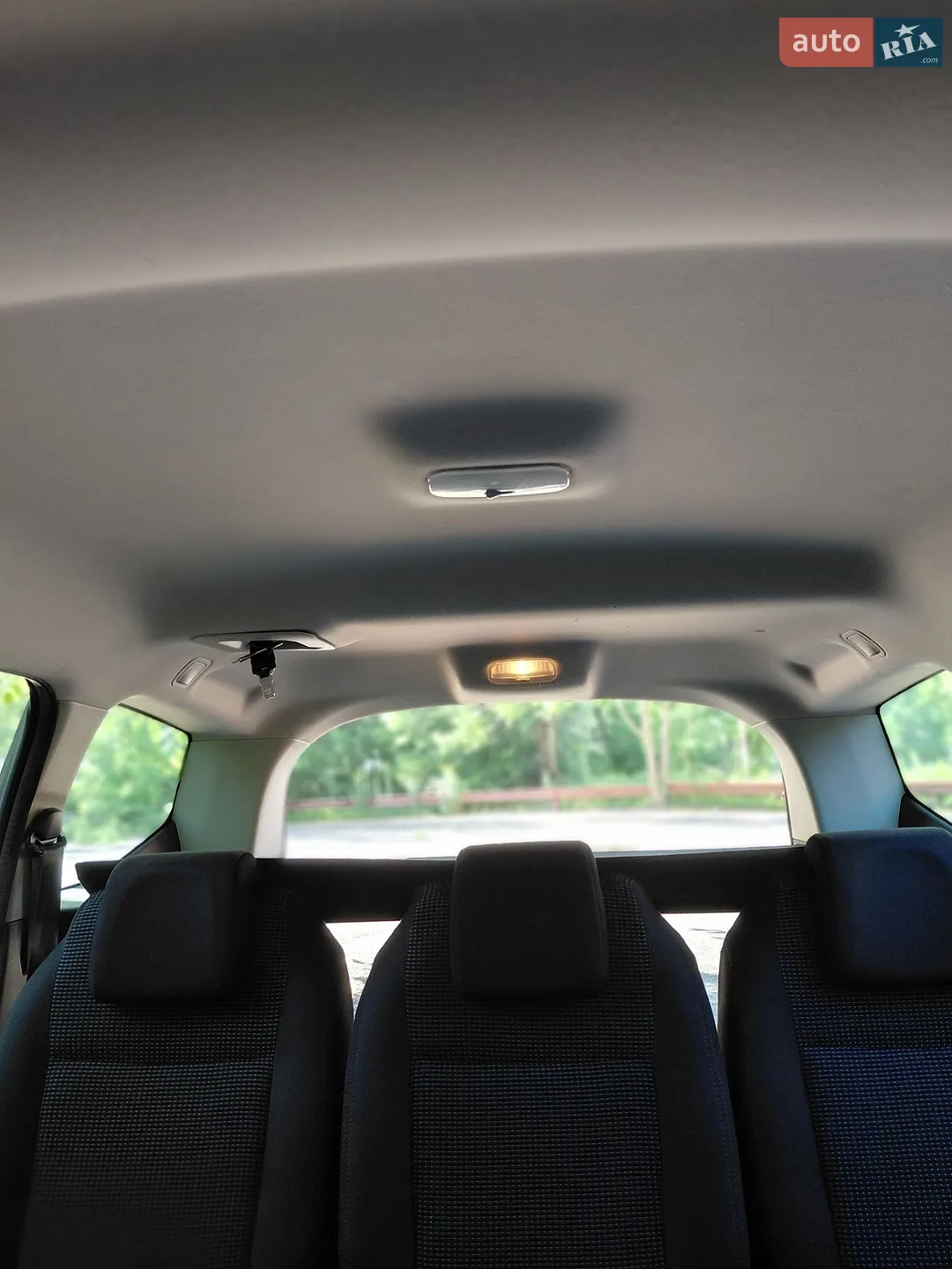 2011 Peugeot 5008 - мініатюра 8