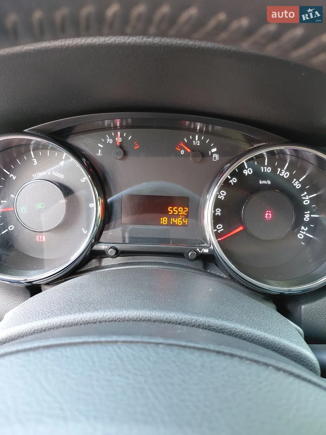 2011 Peugeot 5008 - мініатюра 17
