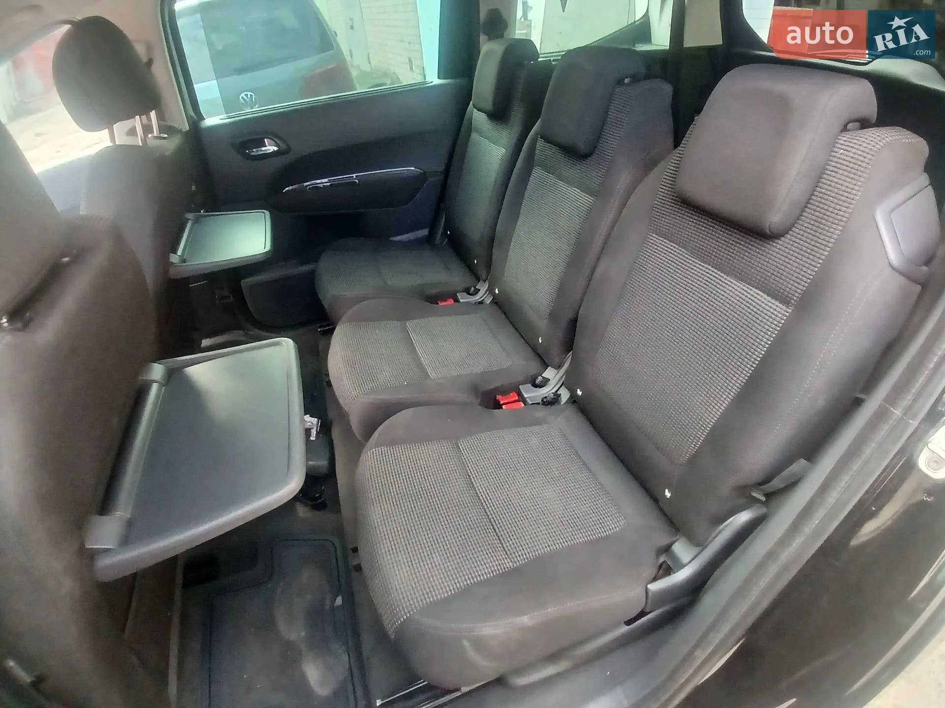 2010 Peugeot 5008 - мініатюра 8
