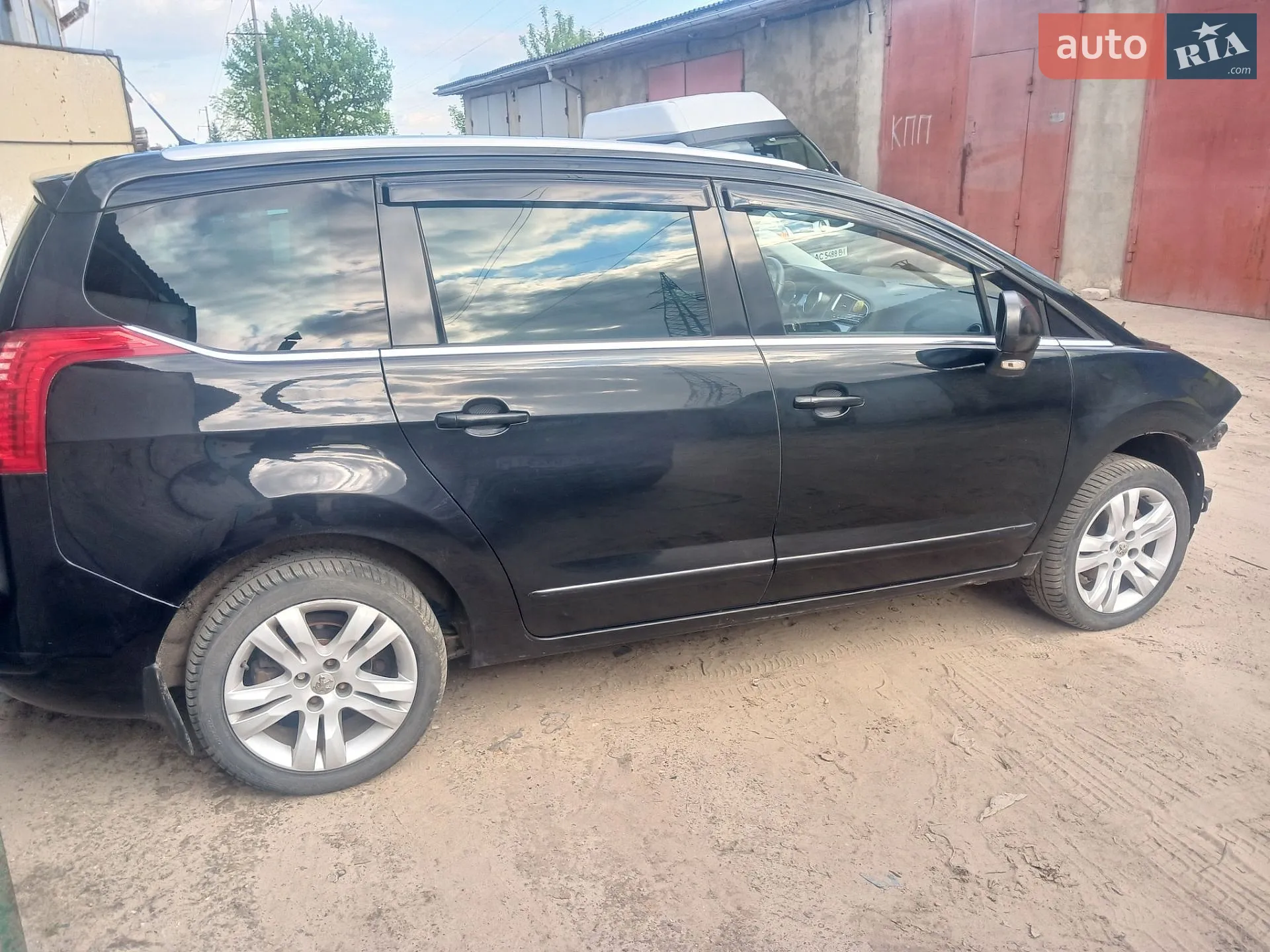 2010 Peugeot 5008 - мініатюра 4