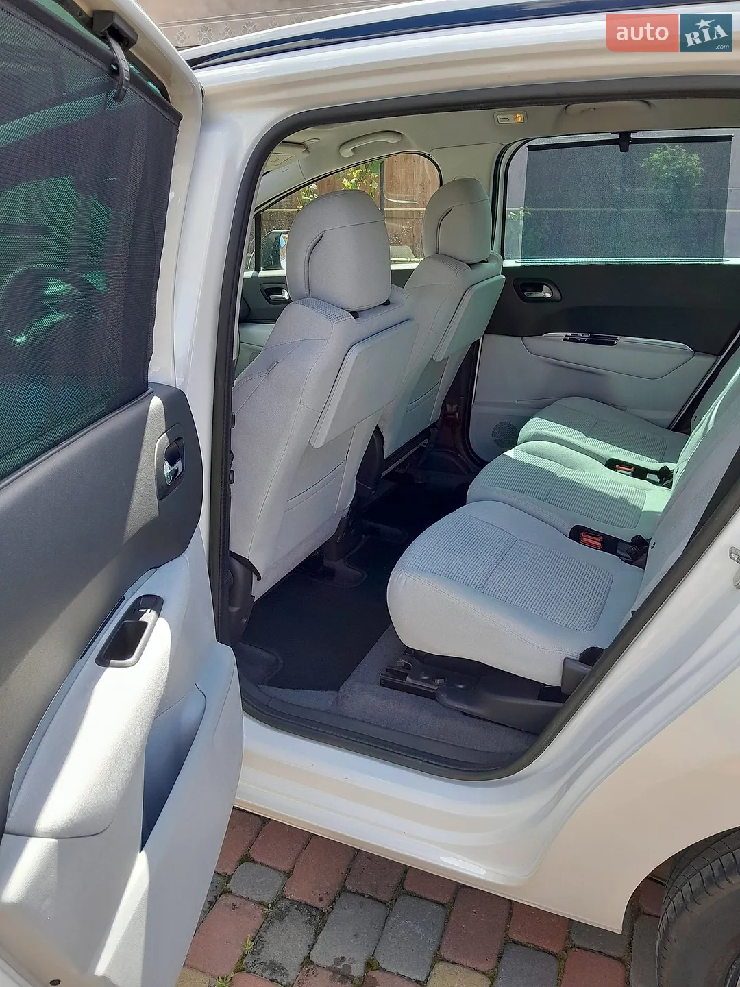 2013 Peugeot 5008 - мініатюра 16