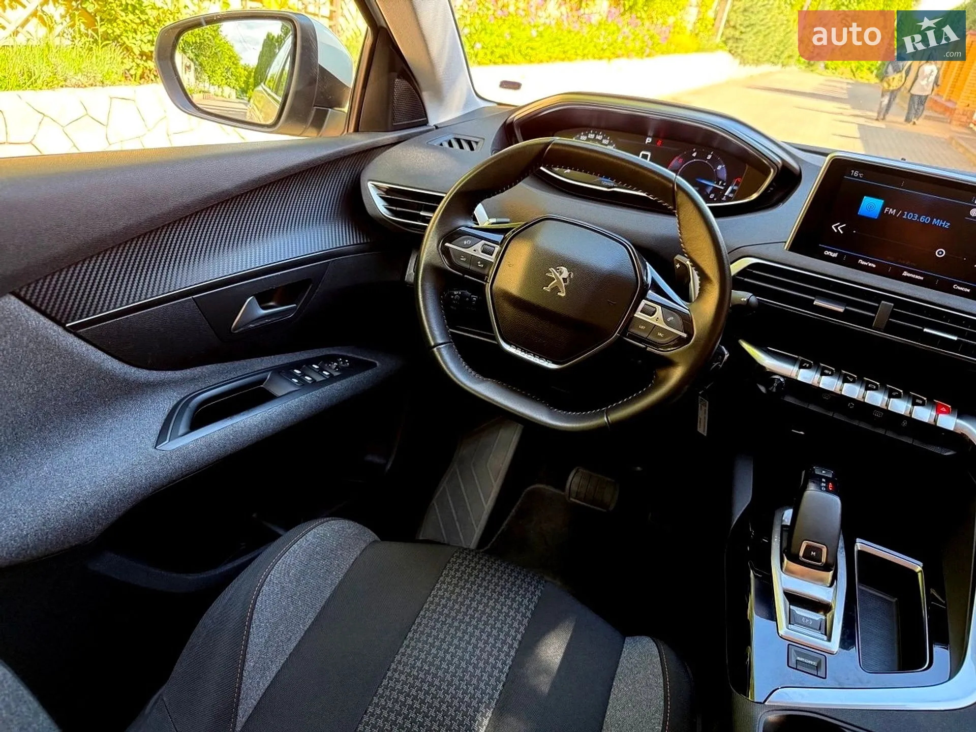 2019 Peugeot 5008 - мініатюра 17