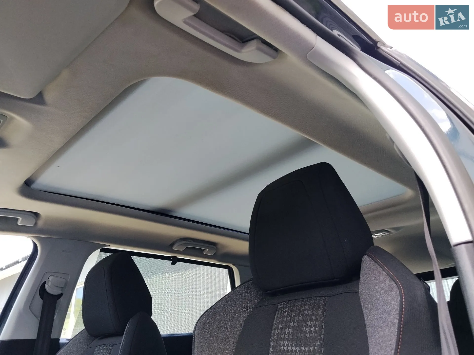 2019 Peugeot 5008 - мініатюра 12