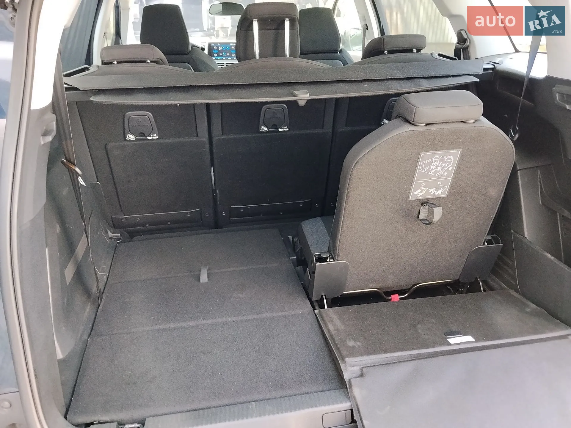 2019 Peugeot 5008 - мініатюра 17