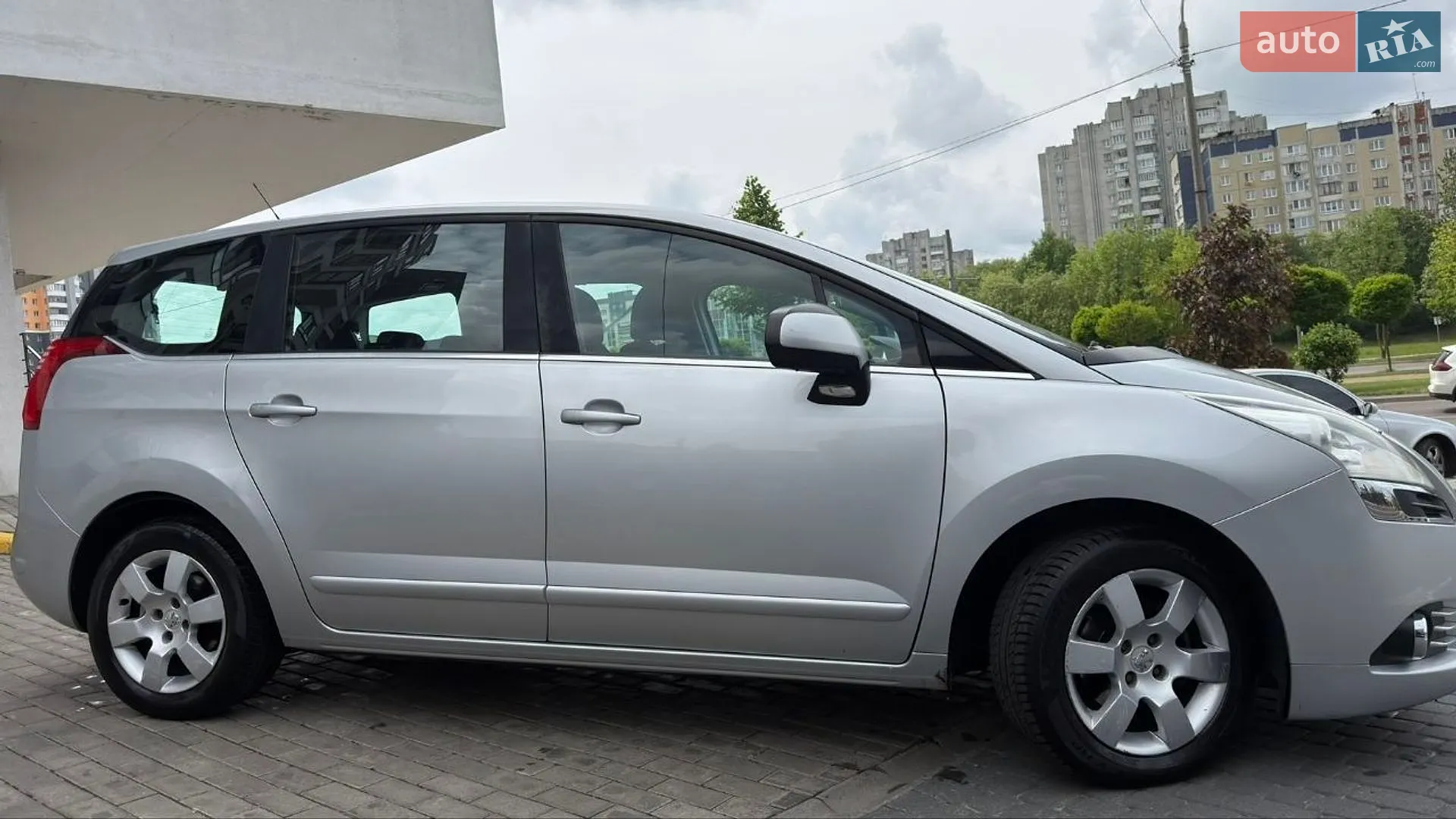 2011 Peugeot 5008 - мініатюра 11