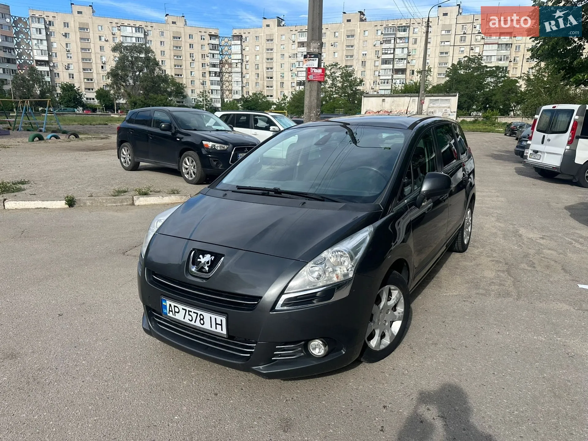 2013 Peugeot 5008 - фото 1
