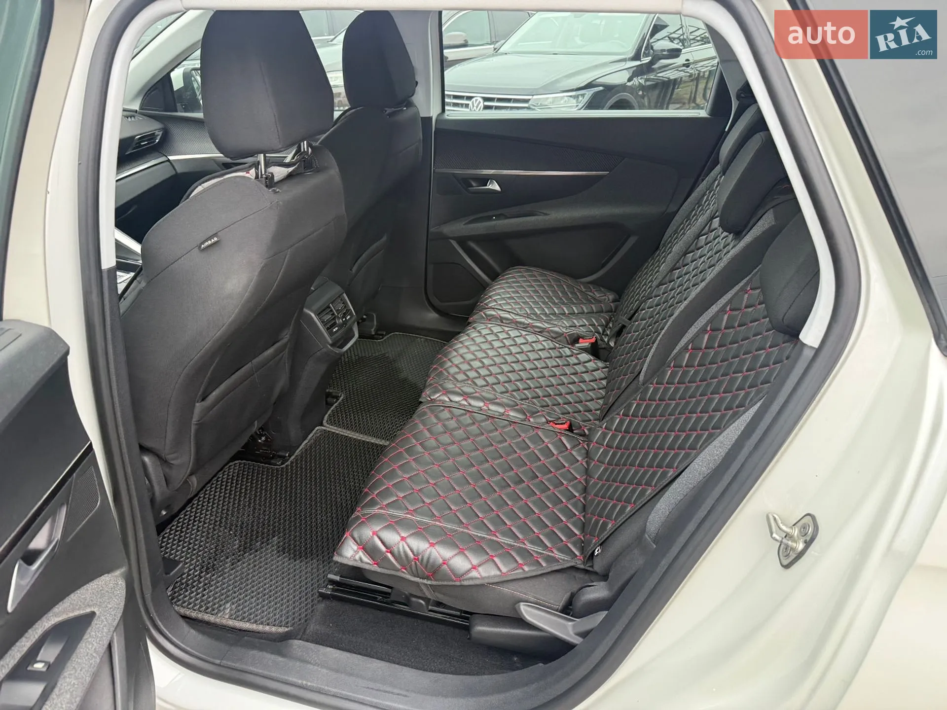 2019 Peugeot 5008 - мініатюра 17