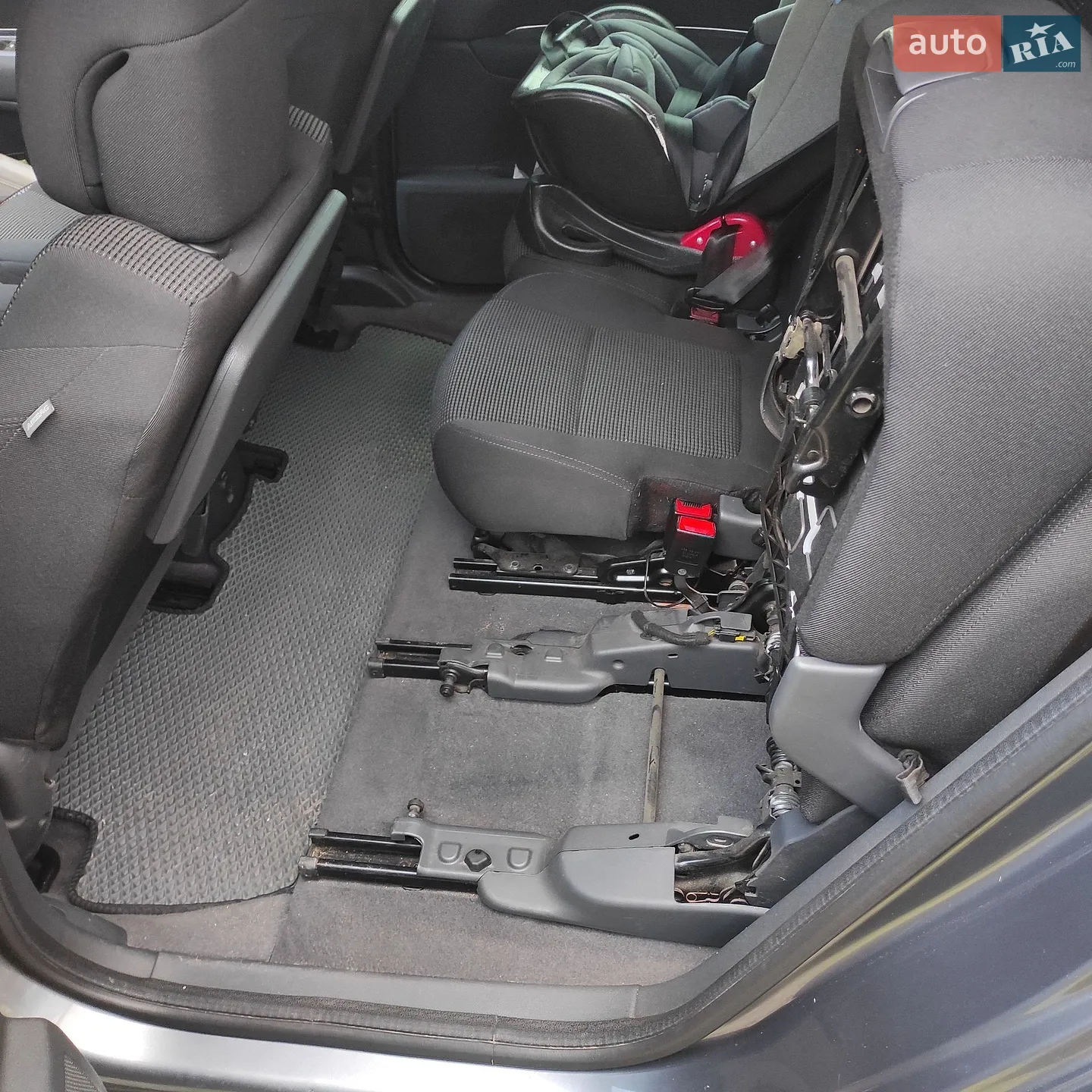 2011 Peugeot 5008 - мініатюра 27