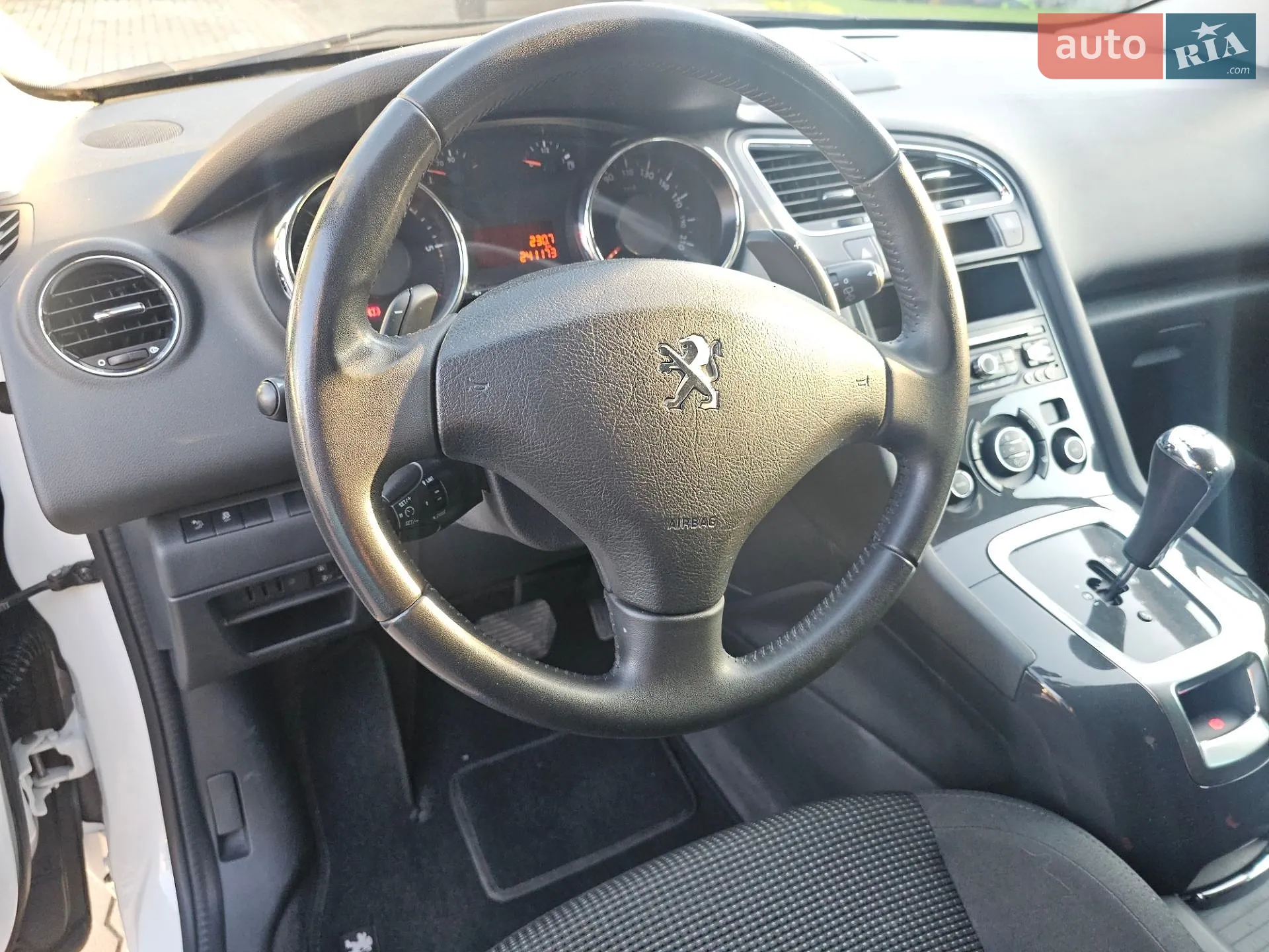 2014 Peugeot 5008 - мініатюра 37