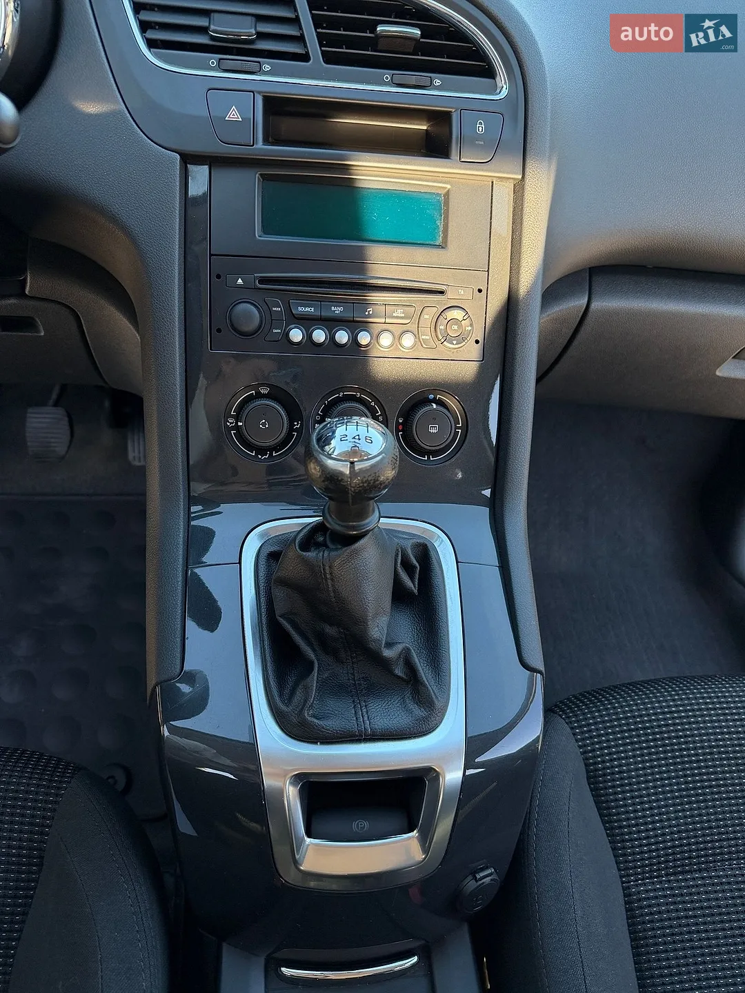 2012 Peugeot 5008 - мініатюра 43