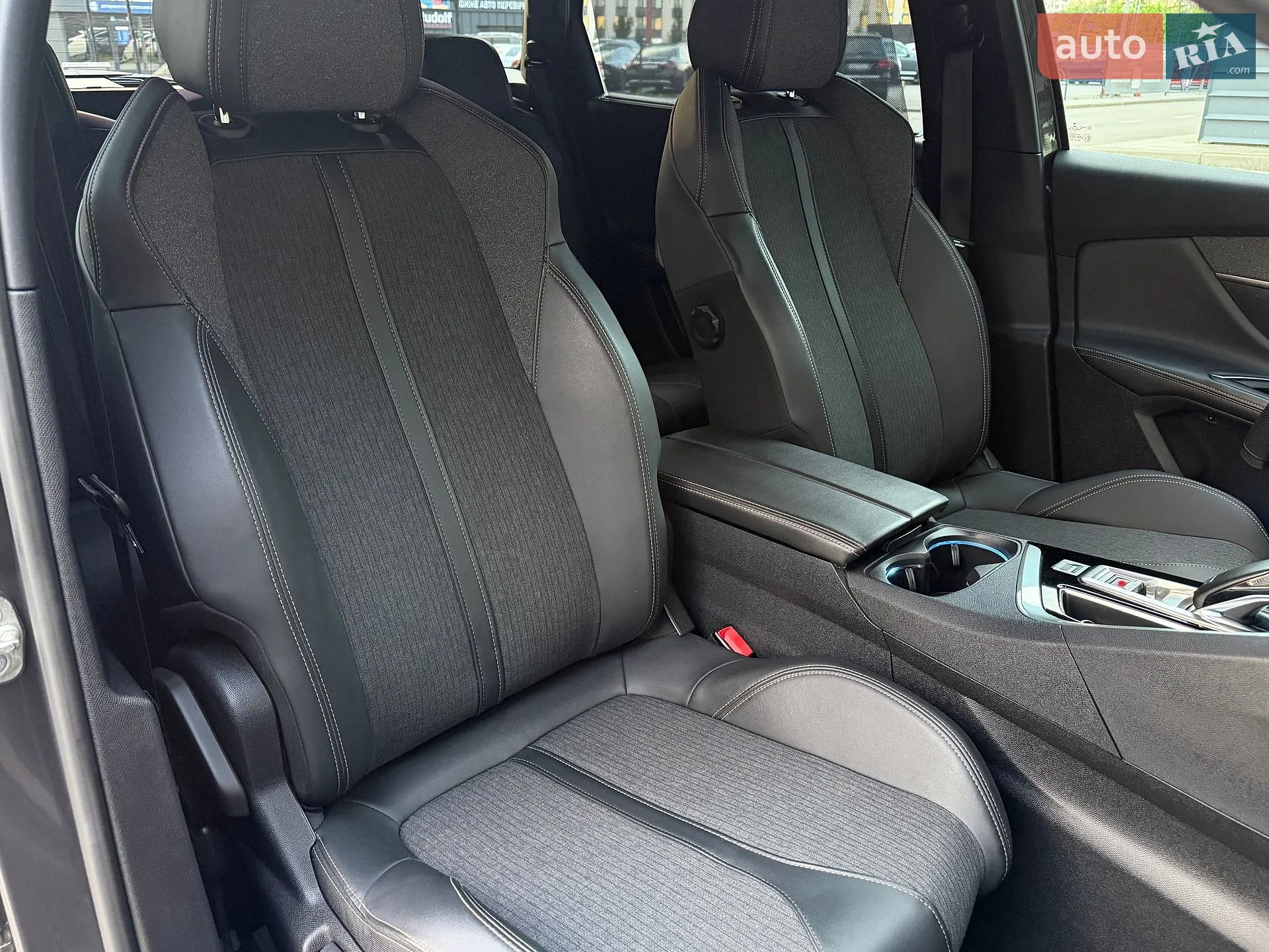 2019 Peugeot 5008 - мініатюра 44