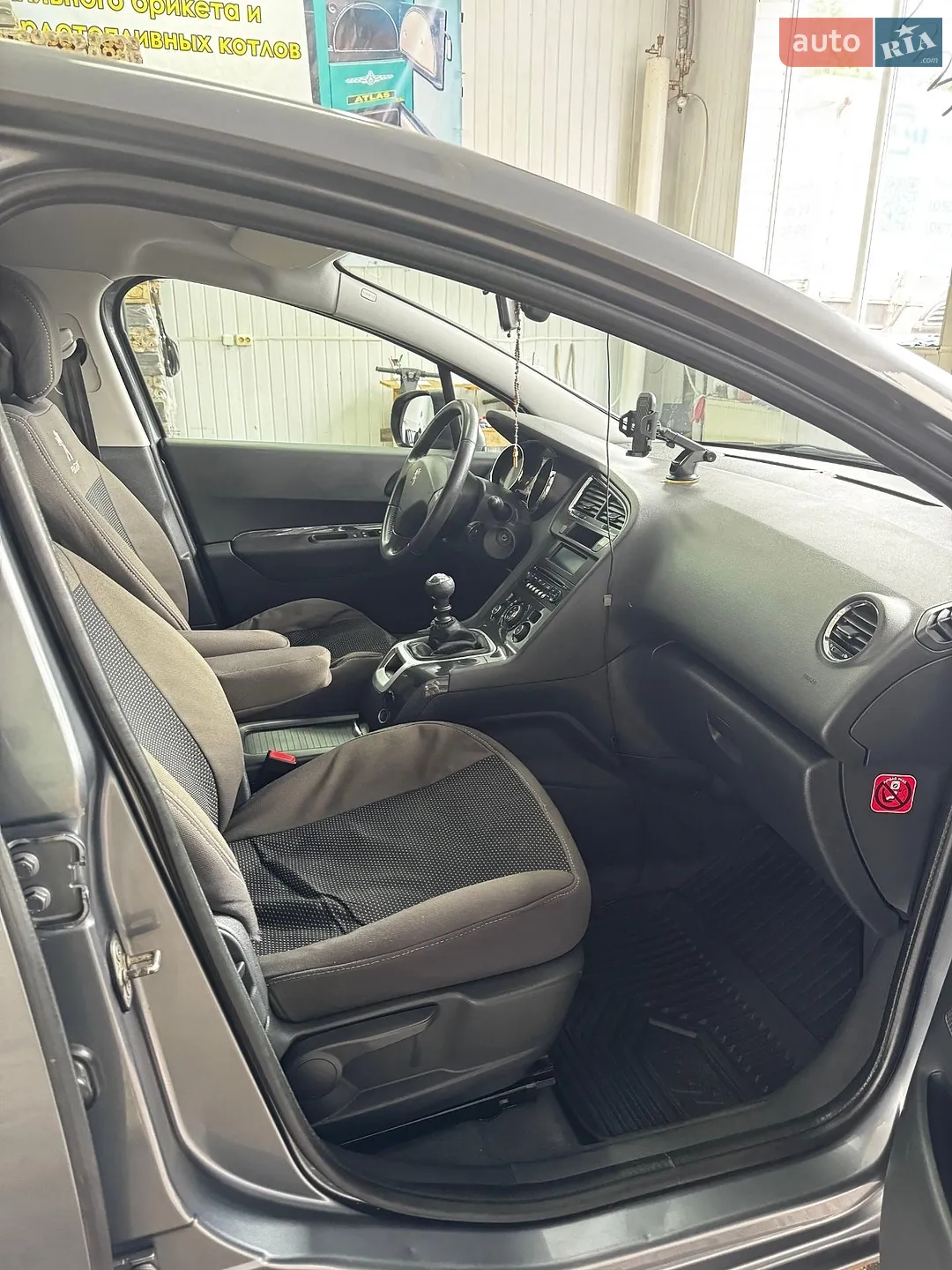2011 Peugeot 5008 - мініатюра 23