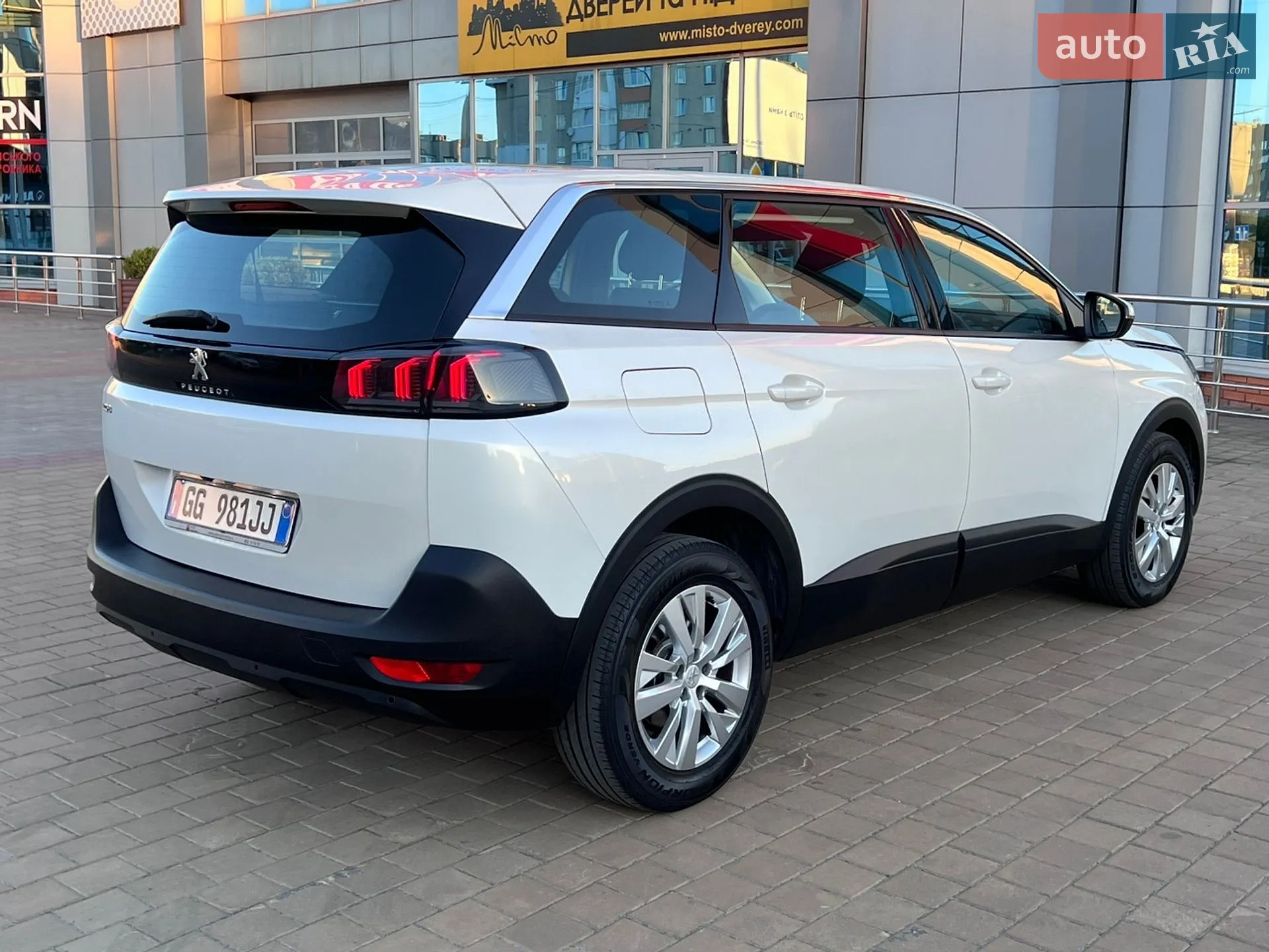 2022 Peugeot 5008 - мініатюра 9