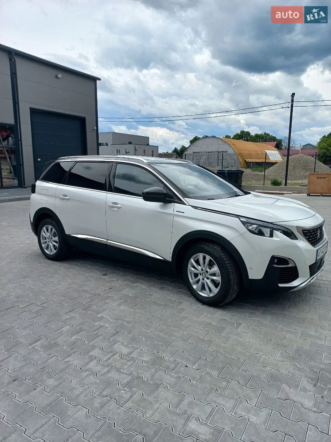 2017 Peugeot 5008 - мініатюра 3