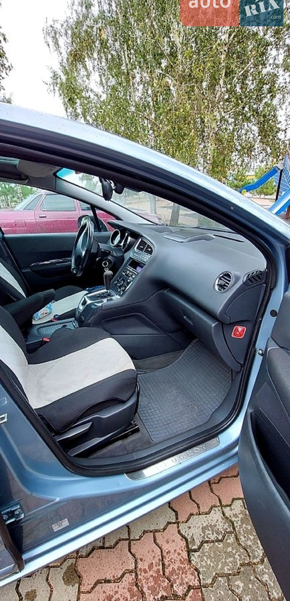 2010 Peugeot 5008 - мініатюра 4