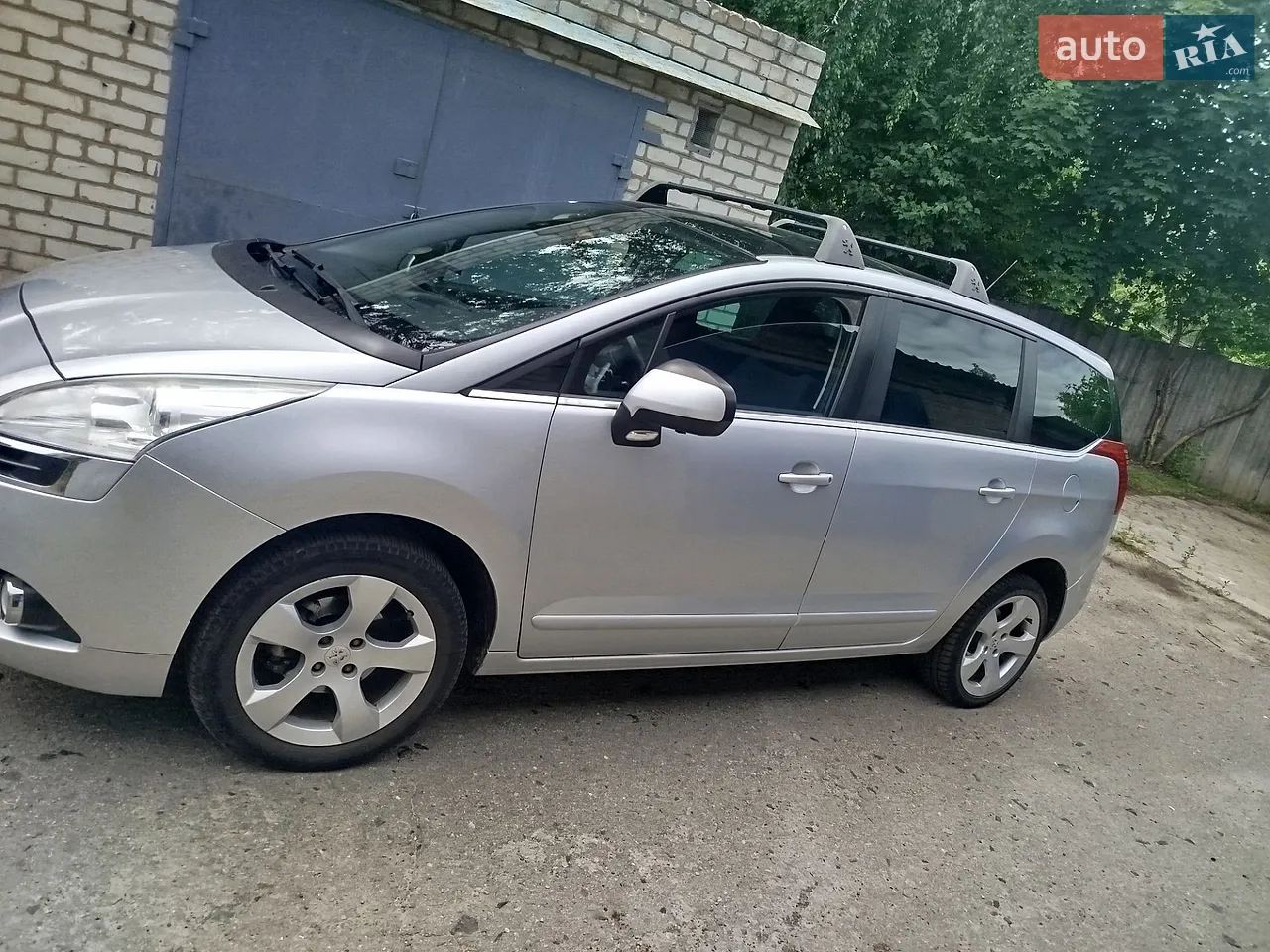 2010 Peugeot 5008 - мініатюра 16
