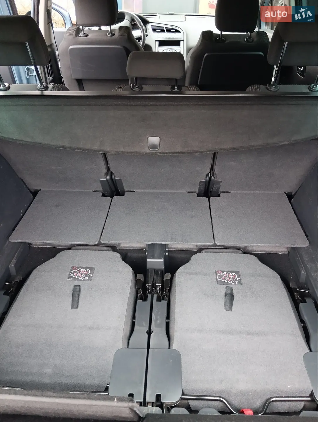 2012 Peugeot 5008 - мініатюра 17