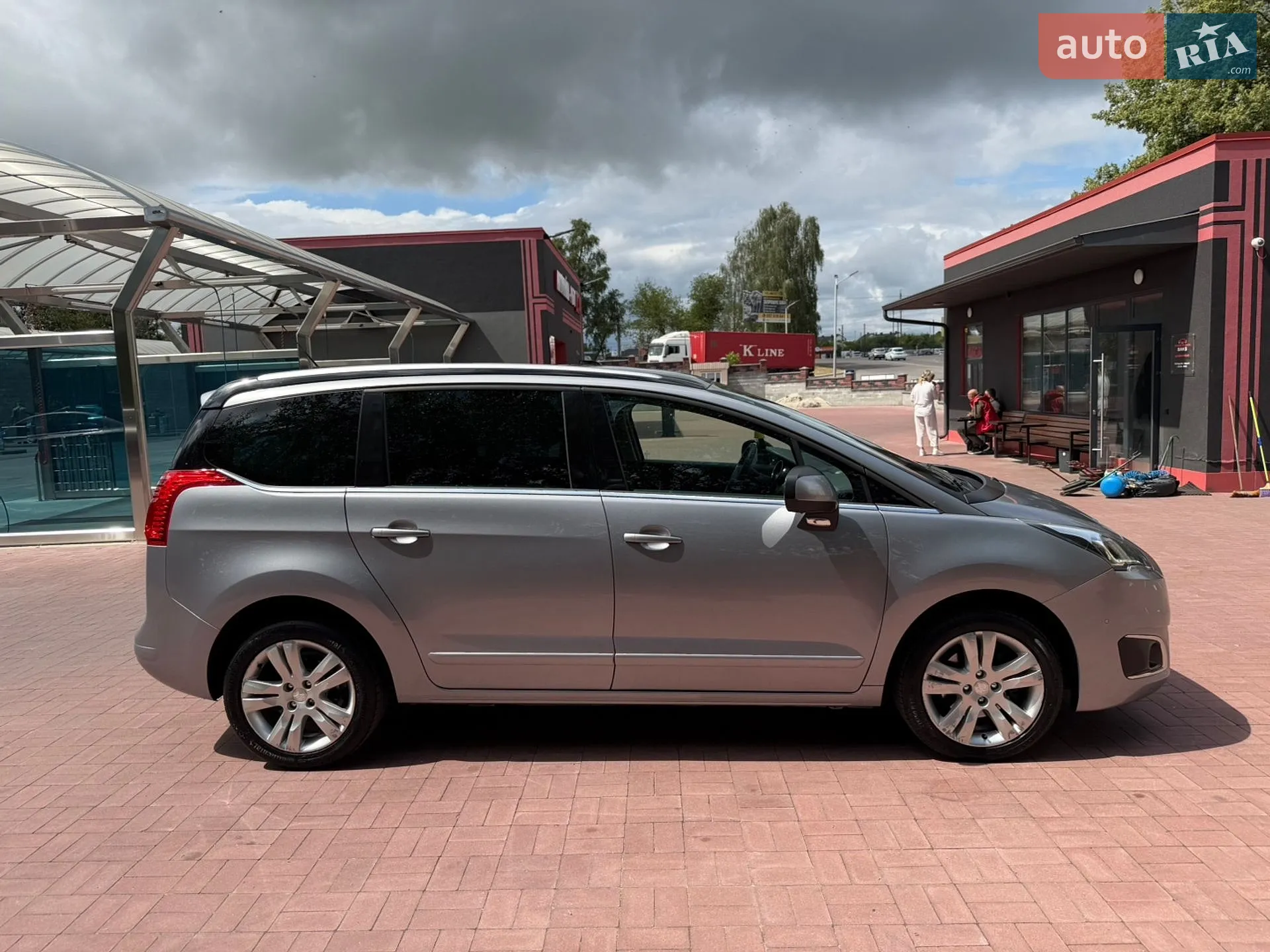 2015 Peugeot 5008 - мініатюра 11