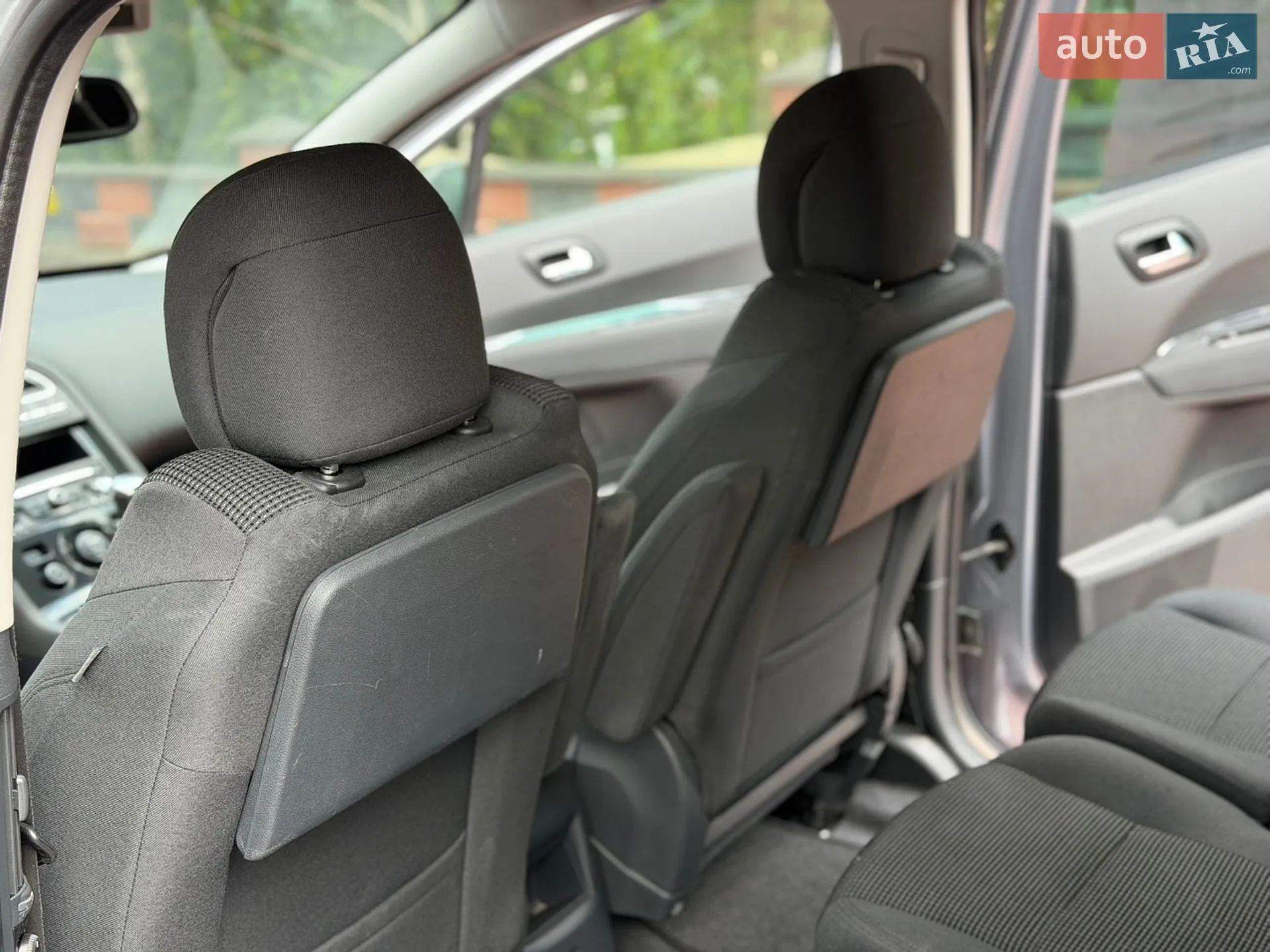 2015 Peugeot 5008 - мініатюра 28