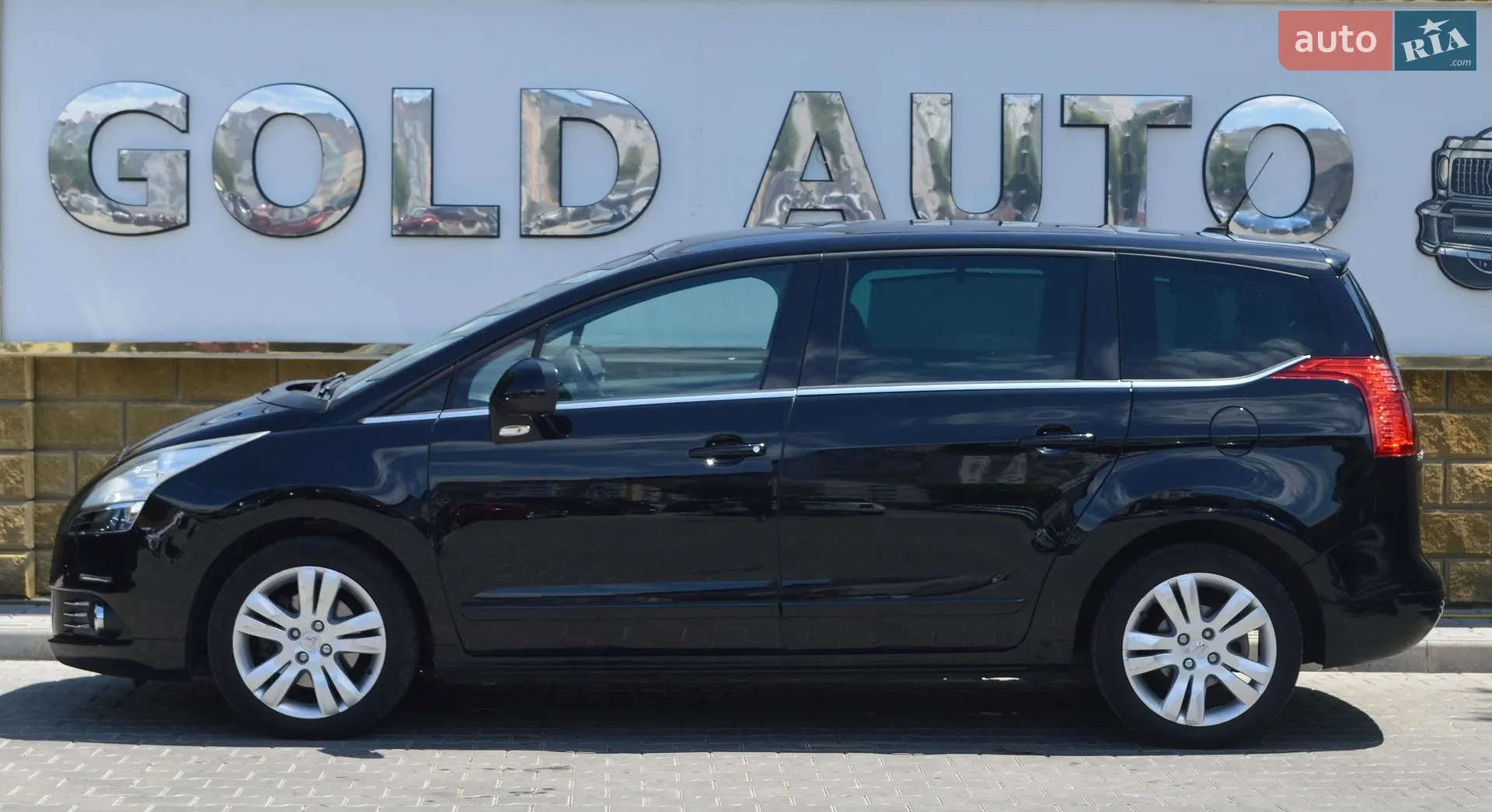 2010 Peugeot 5008 - мініатюра 7