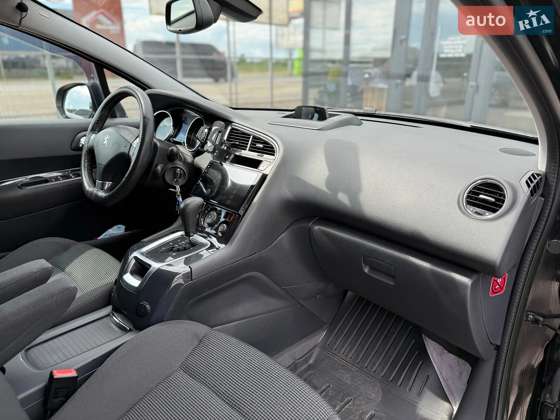 2014 Peugeot 5008 - мініатюра 11
