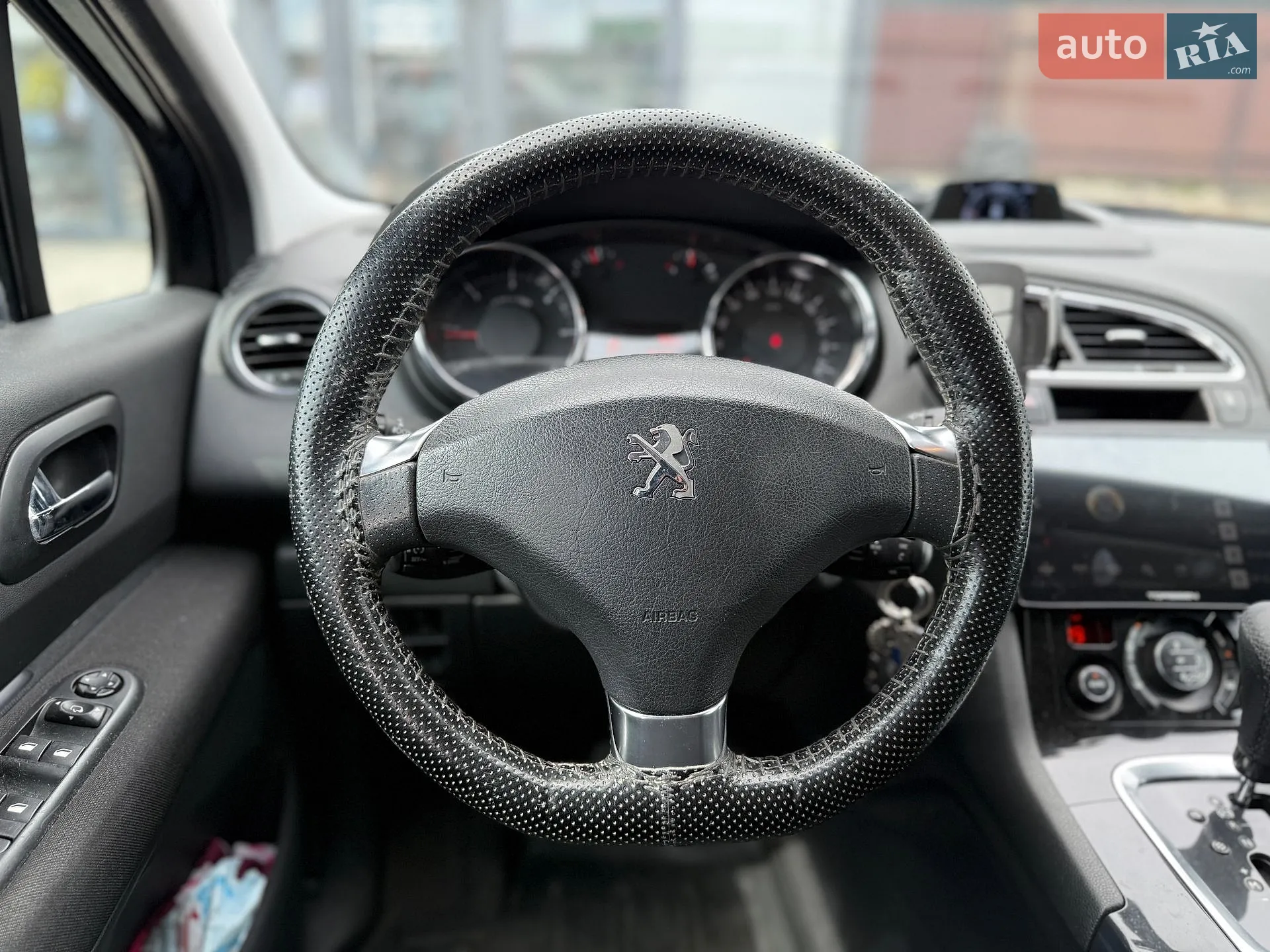2014 Peugeot 5008 - мініатюра 16