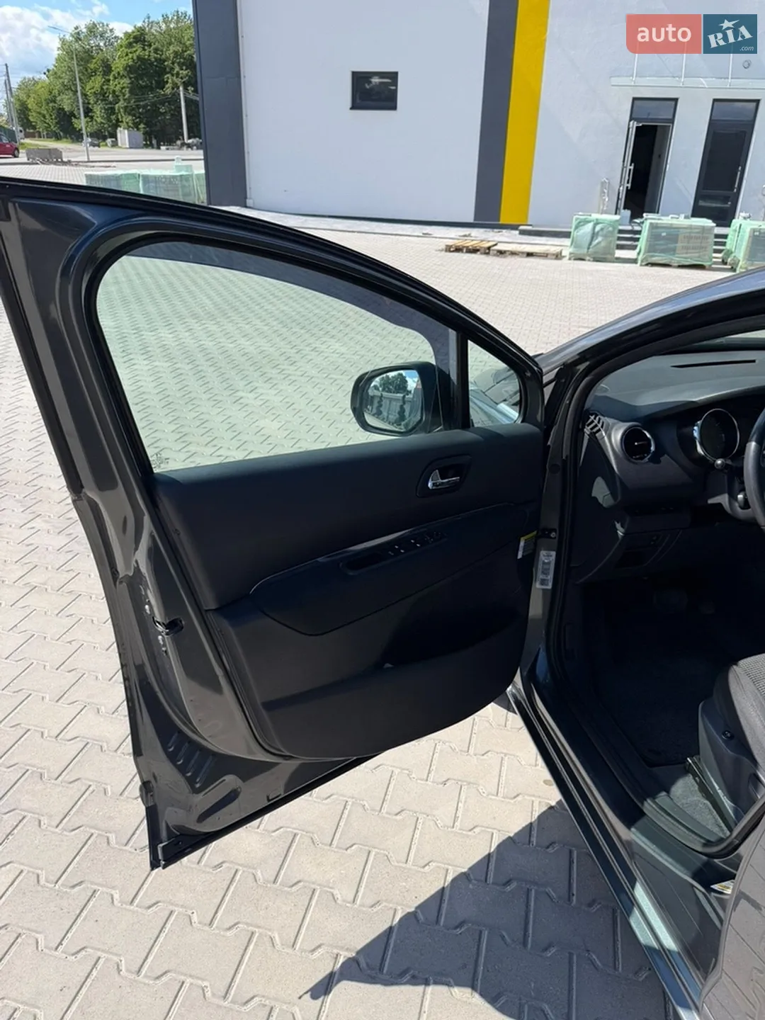 2010 Peugeot 5008 - мініатюра 14