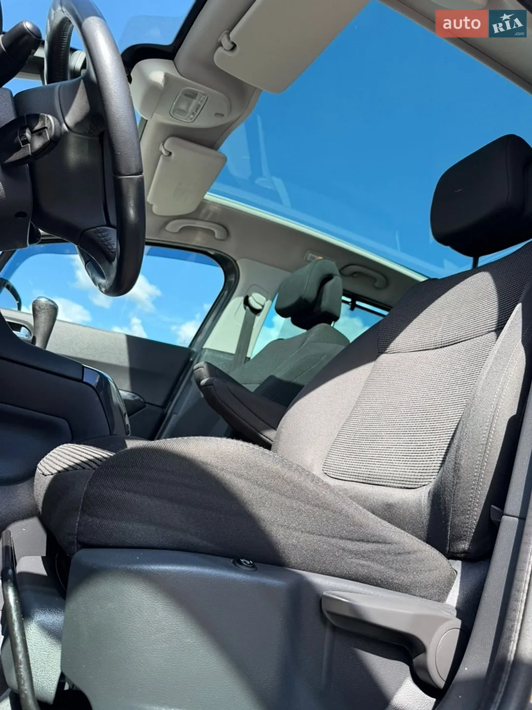 2010 Peugeot 5008 - мініатюра 23